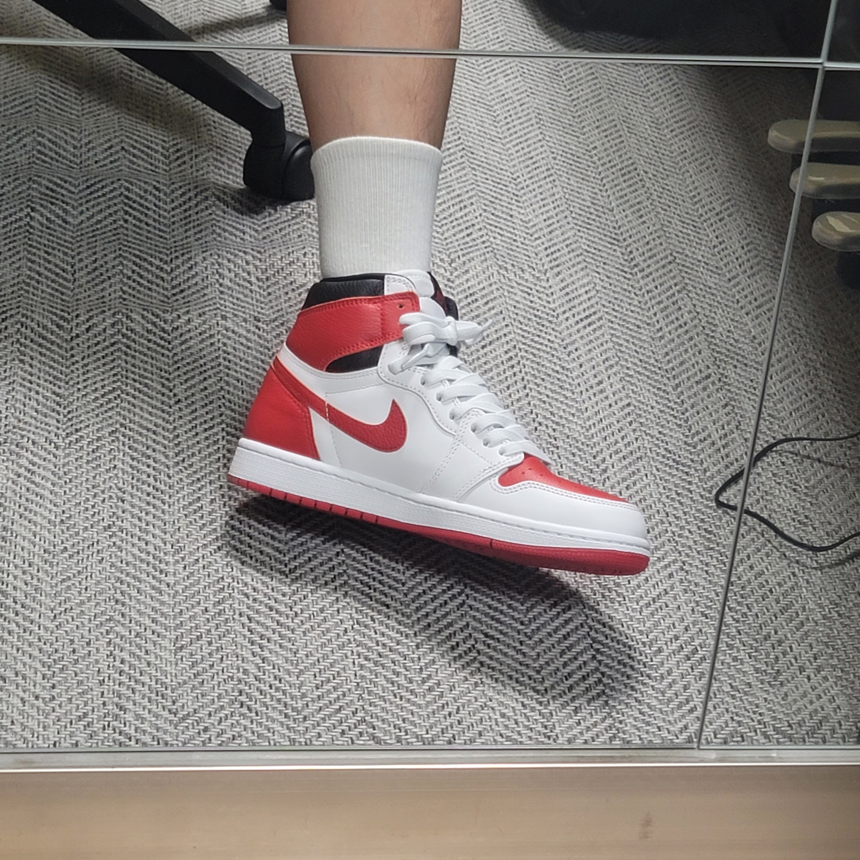 Jordan 1 Retro High OG Heritage 착용 스타일