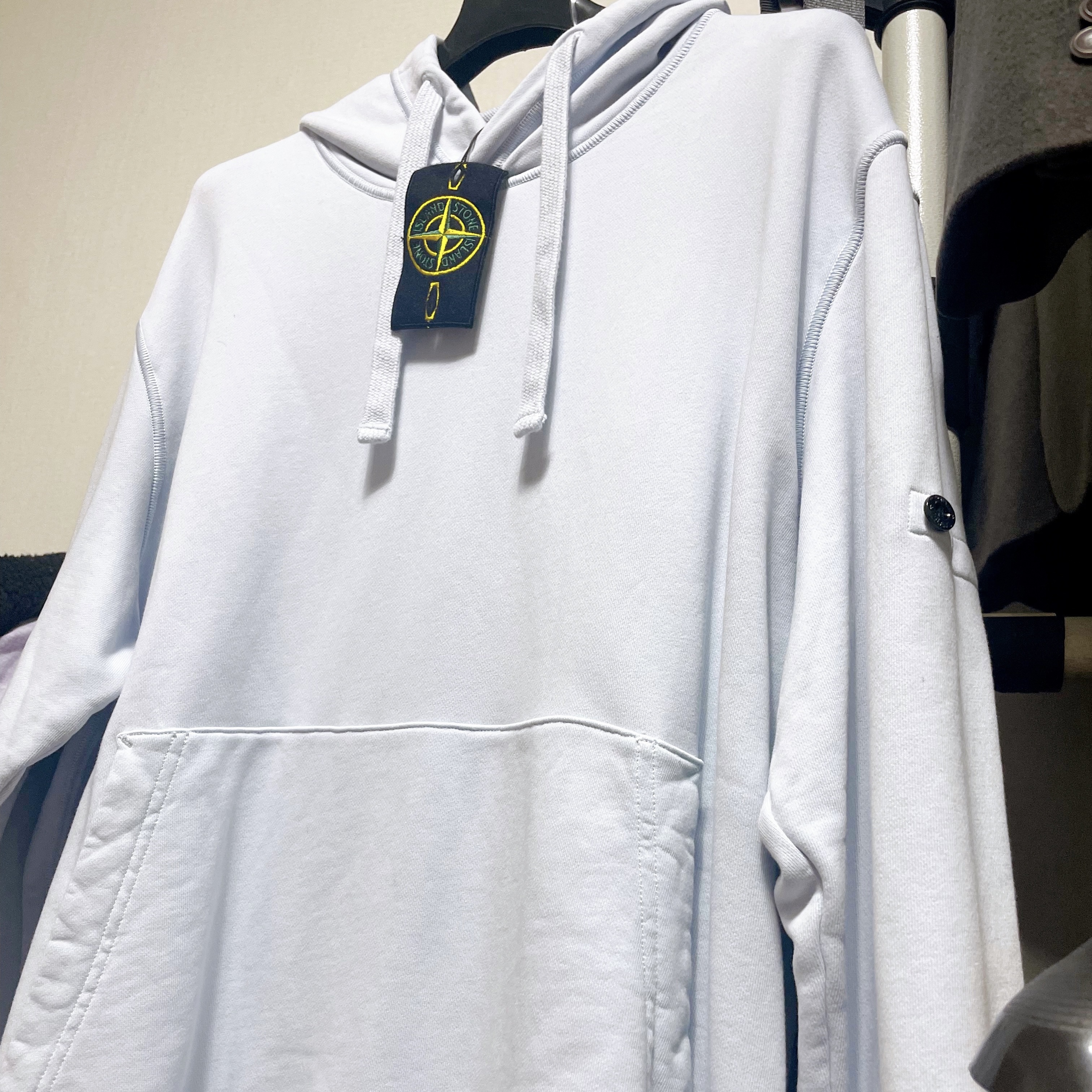 Stone Island 64151 Cotton Fleece Hooded Sweatshirt Sky Blue - 21SS 착용 스타일