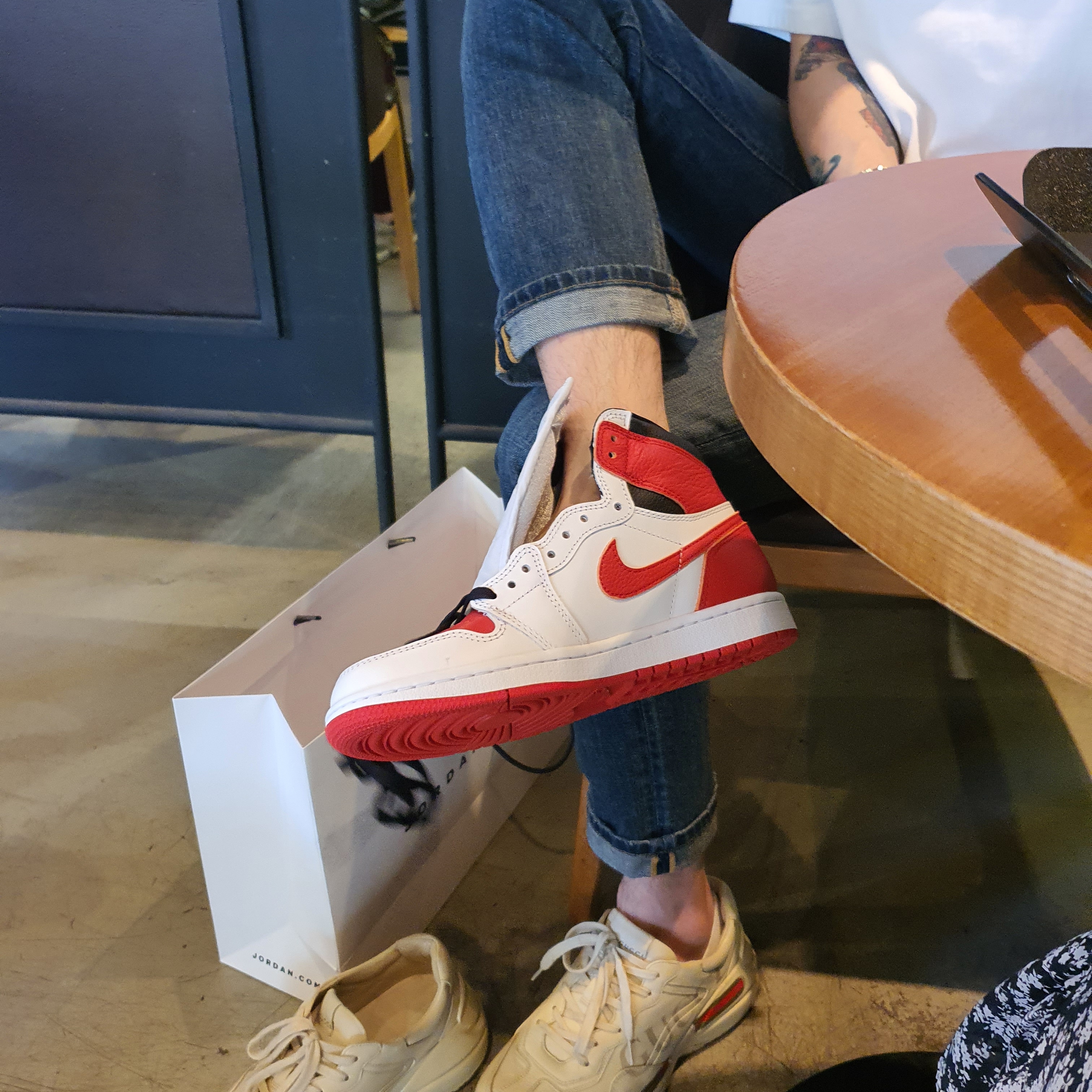 Jordan 1 Retro High OG Heritage 착용 스타일