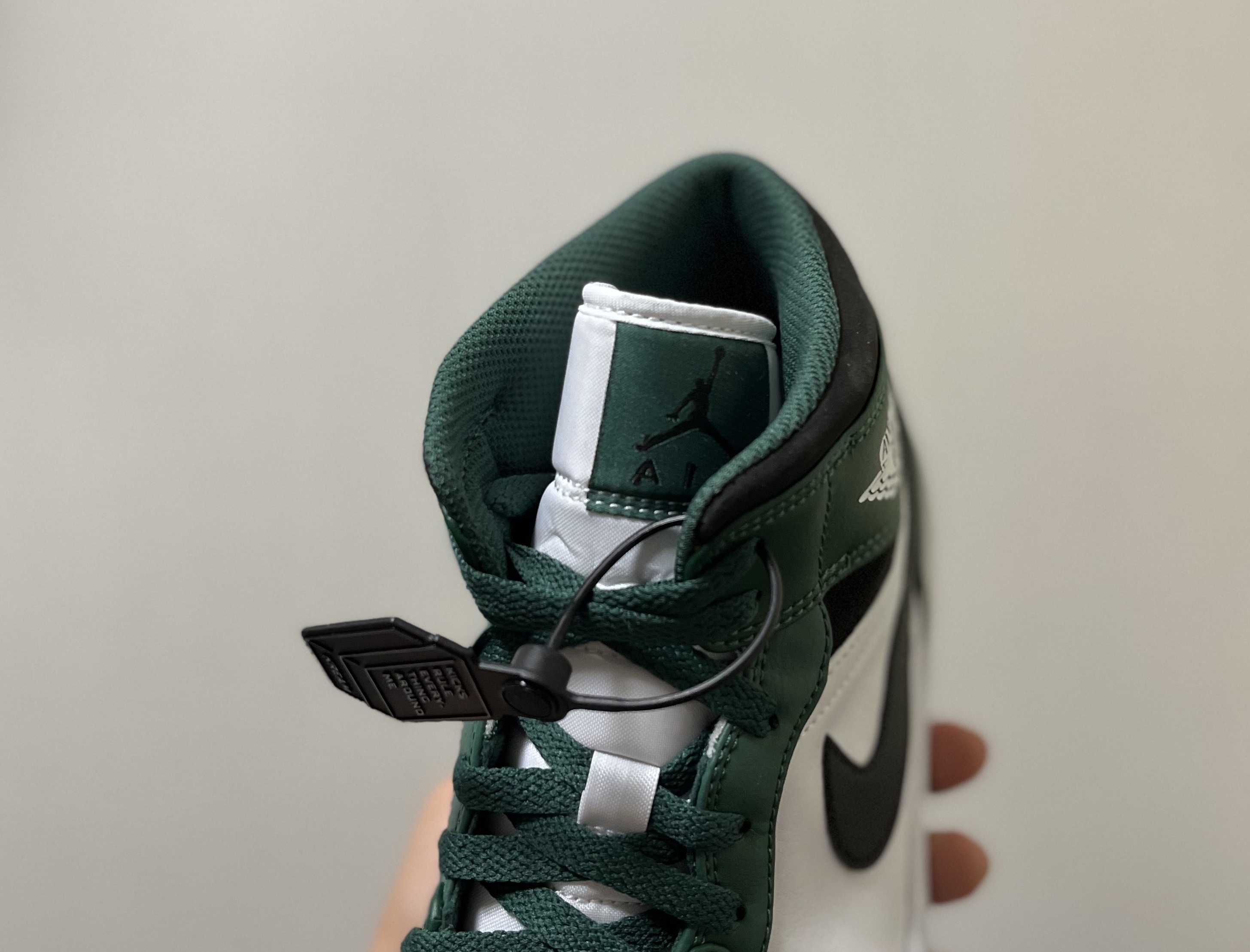 Jordan 1 Mid Sonics 2021 착용 스타일 - 2