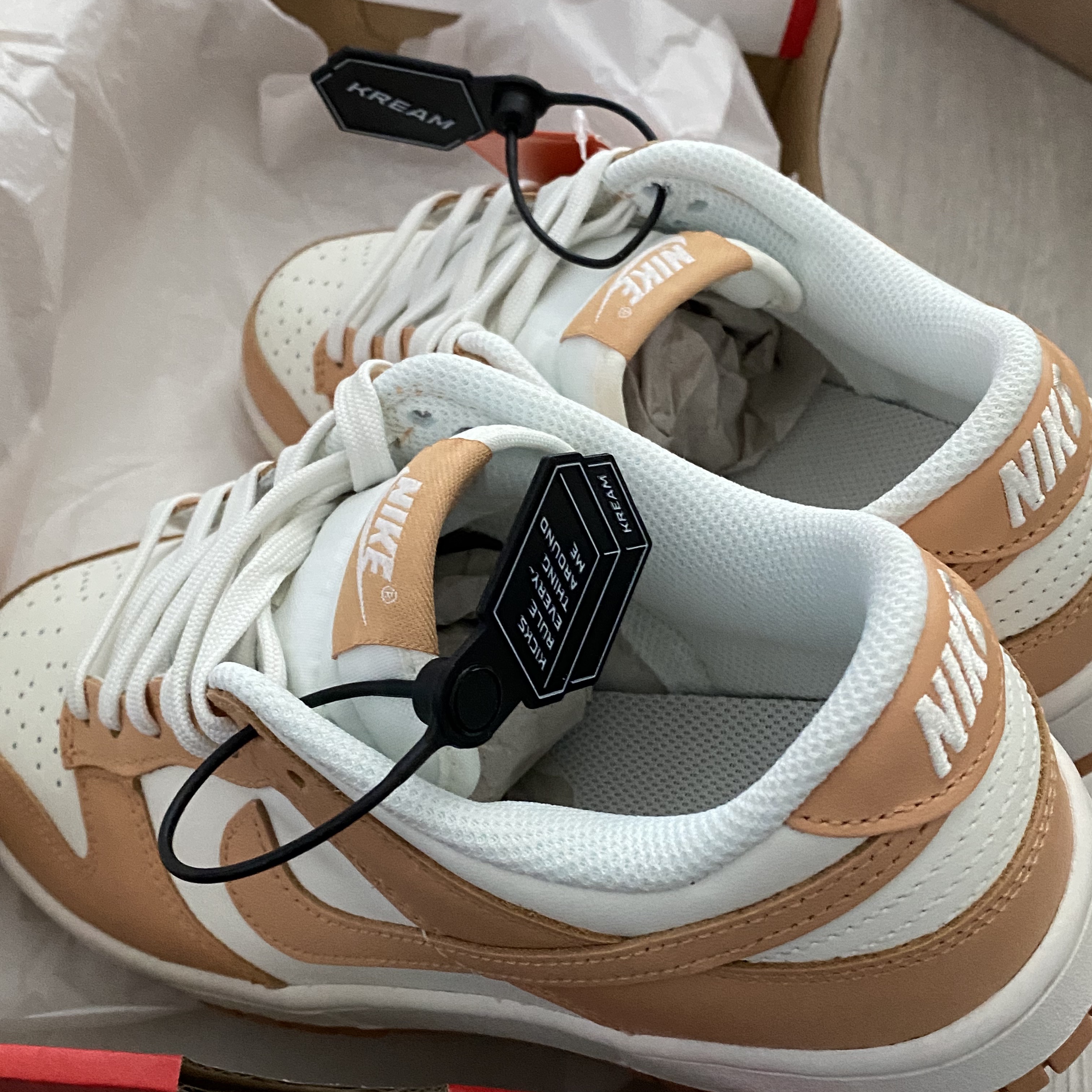 (W) Nike Dunk Low Harvest Moon 착용 스타일