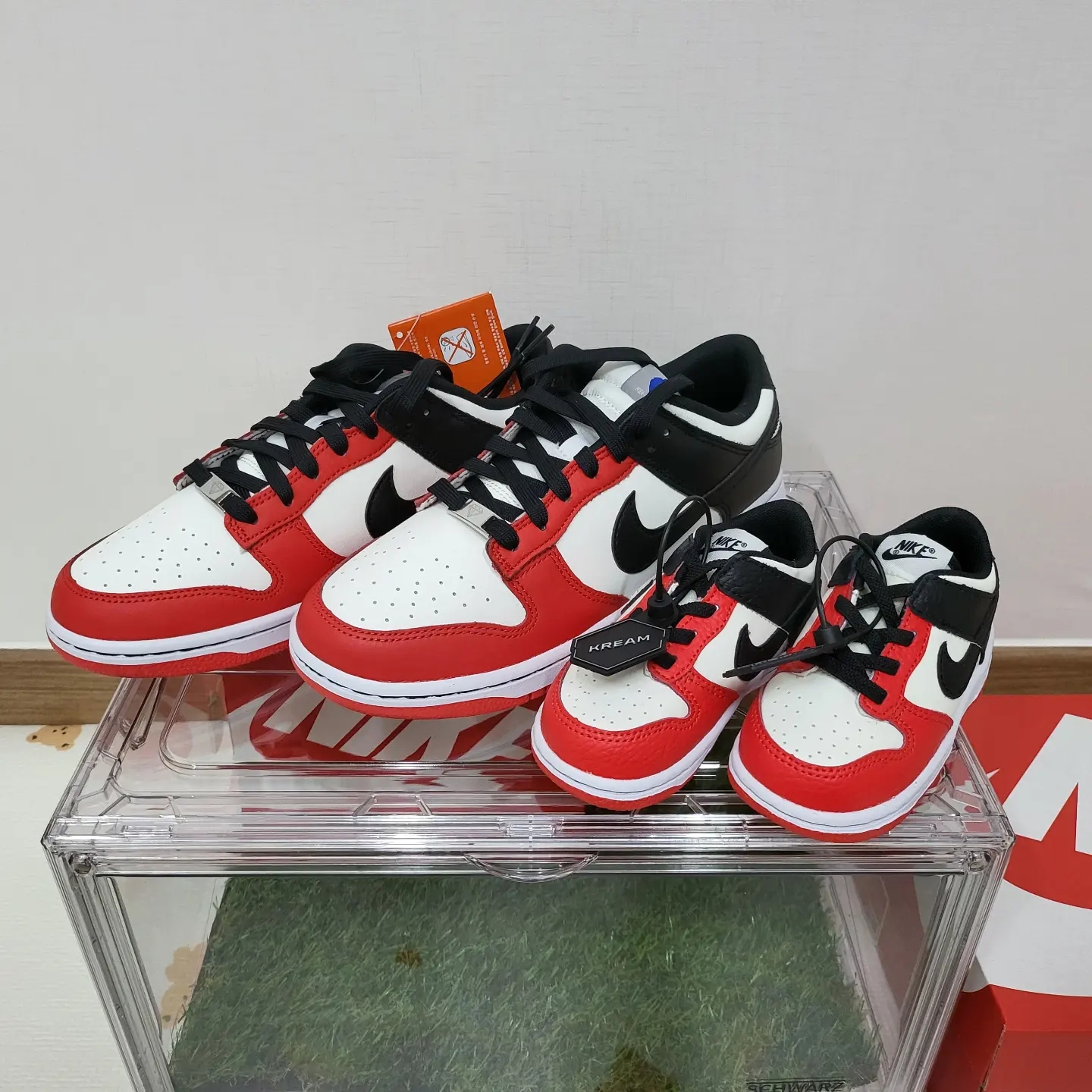 Nike x NBA Dunk Low Retro EMB Black and Chile Red, (TD) Nike x NBA Dunk Low Black and Chile Red 착용 스타일