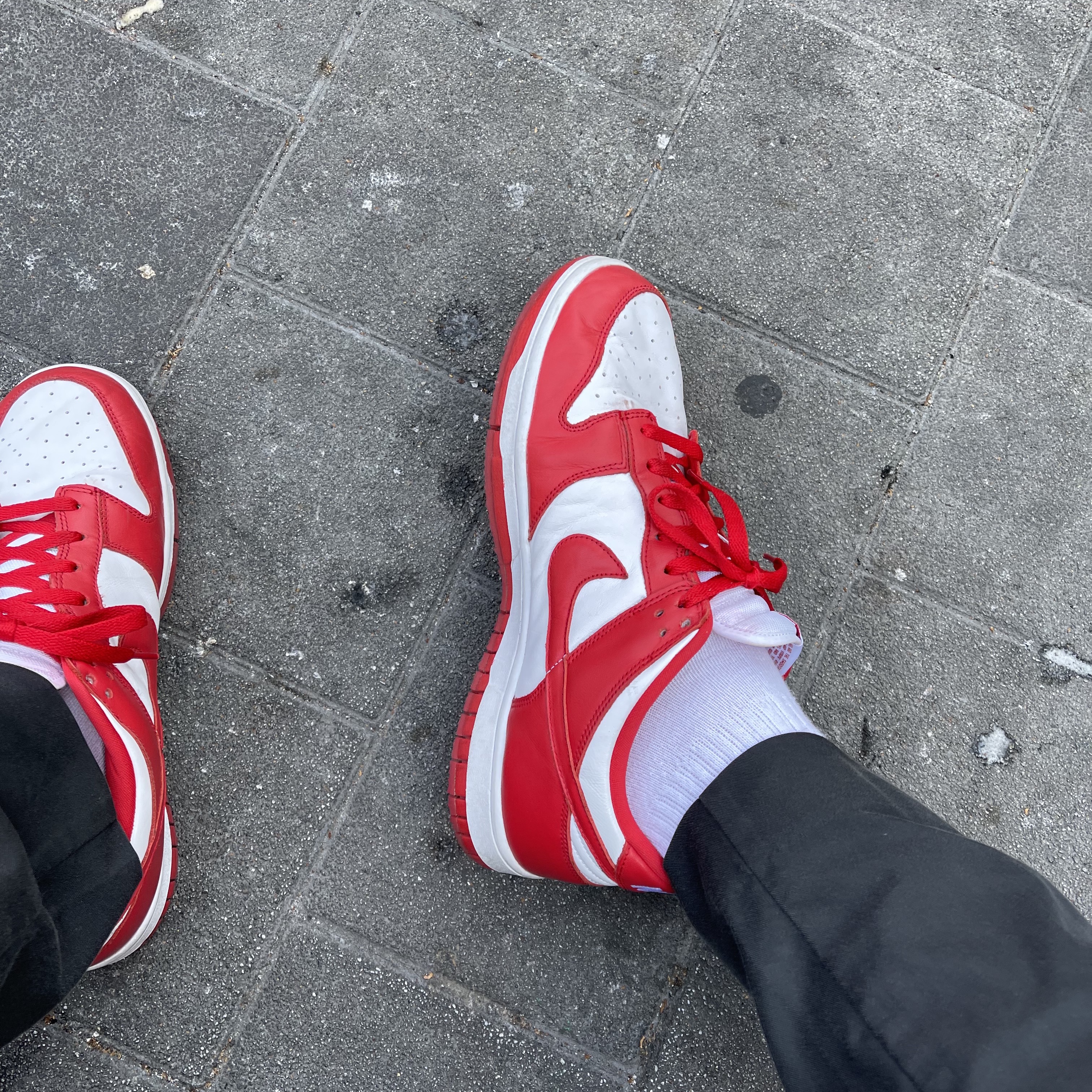Nike Dunk Low SP University Red 2020 착용 스타일 - 2
