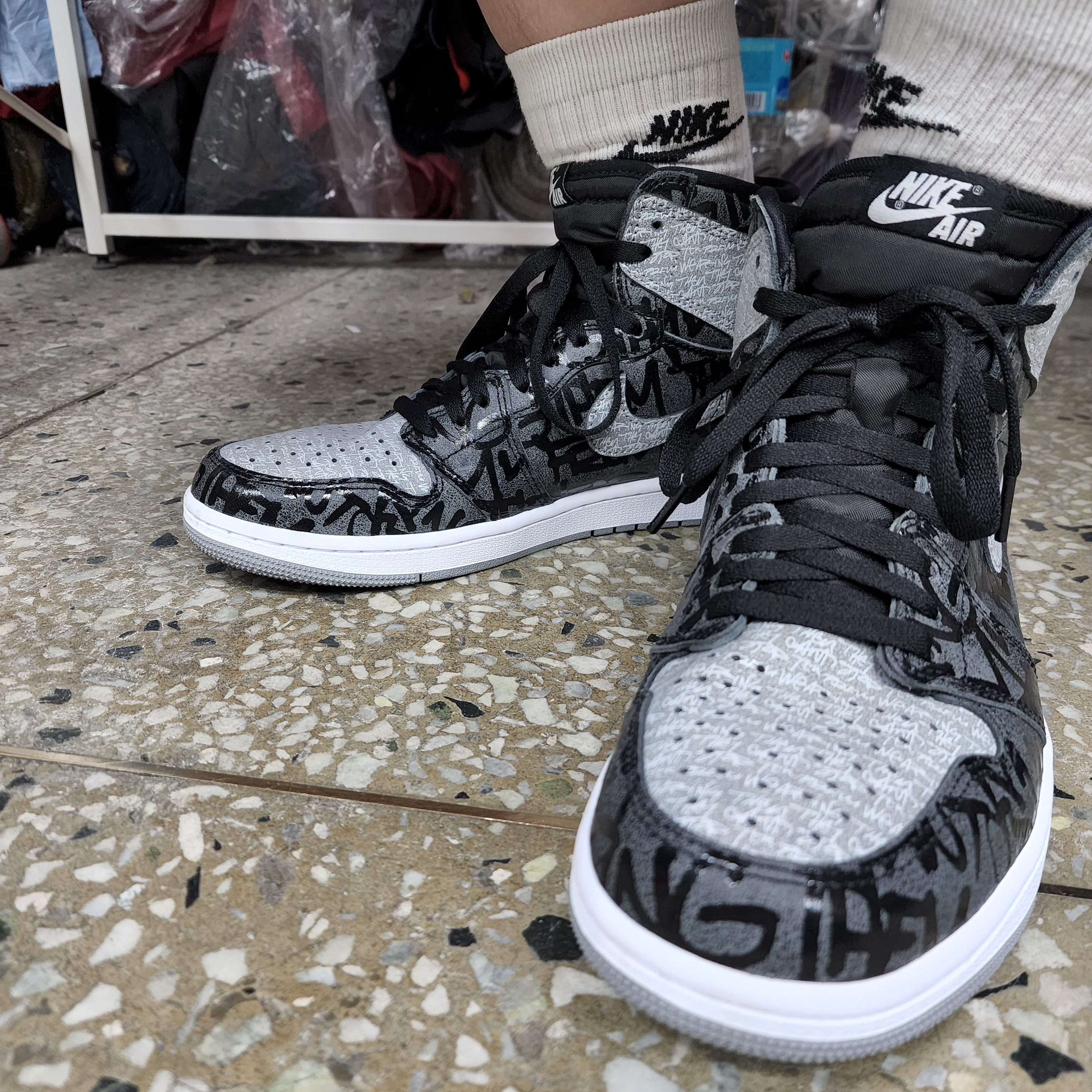 Jordan 1 Retro High OG Rebellionaire 착용 스타일