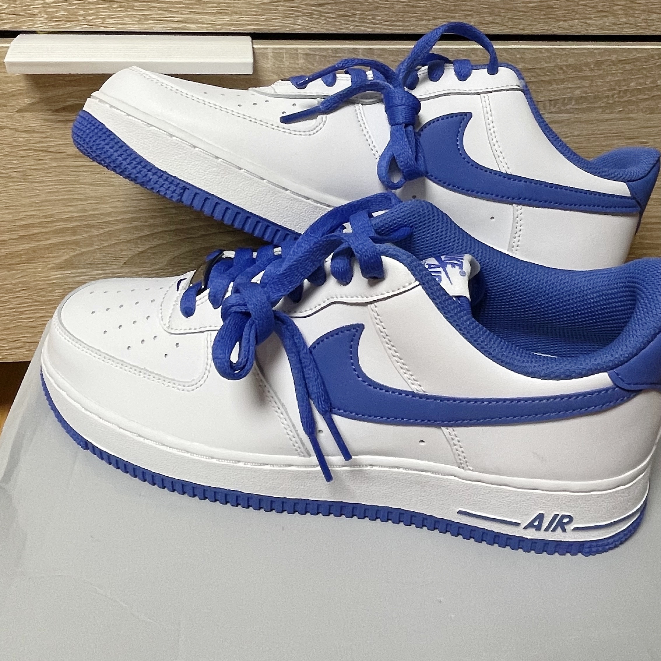 Nike Air Force 1 '07 White Medium Blue 착용 스타일