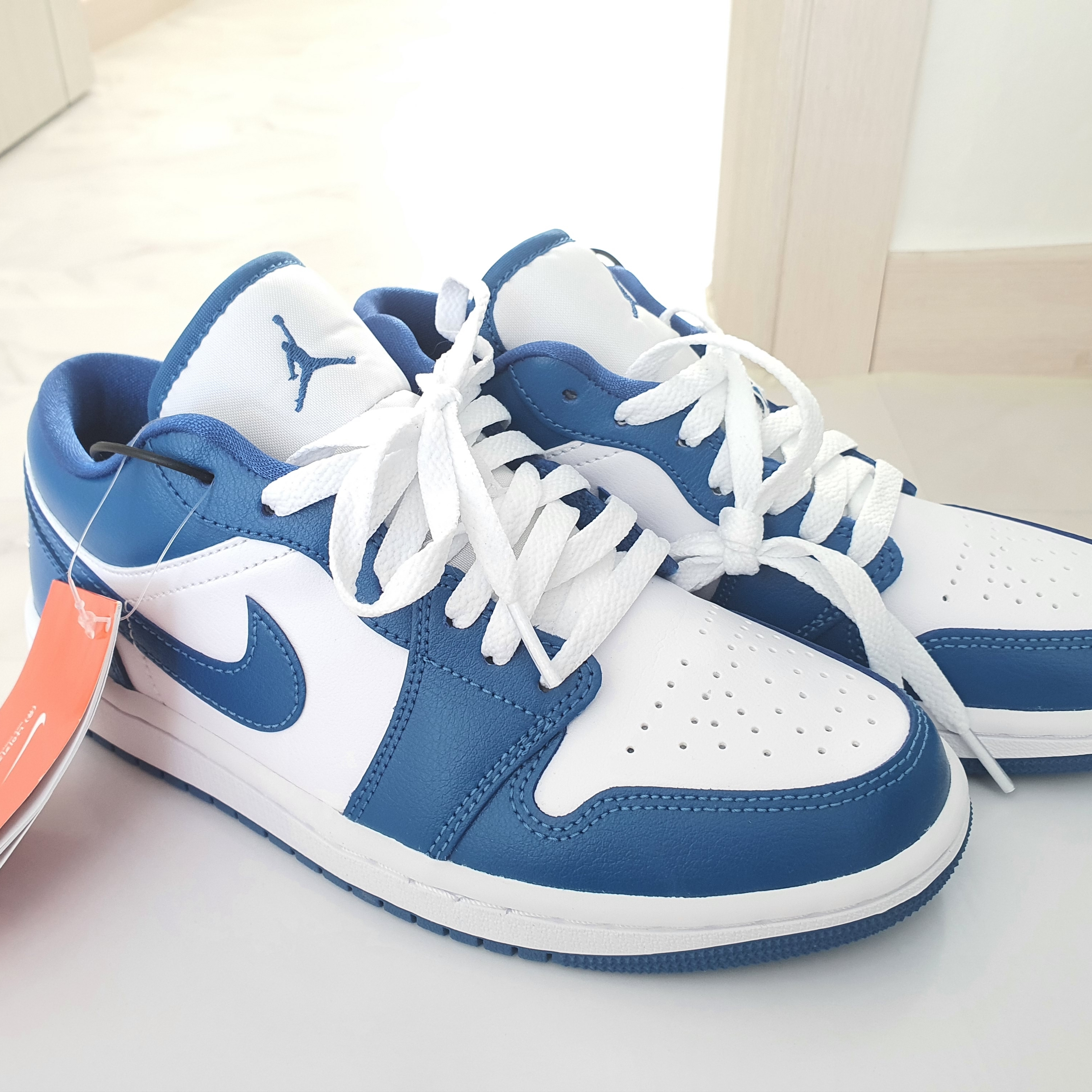 (W) Jordan 1 Low White Dark Marina Blue 착용 스타일