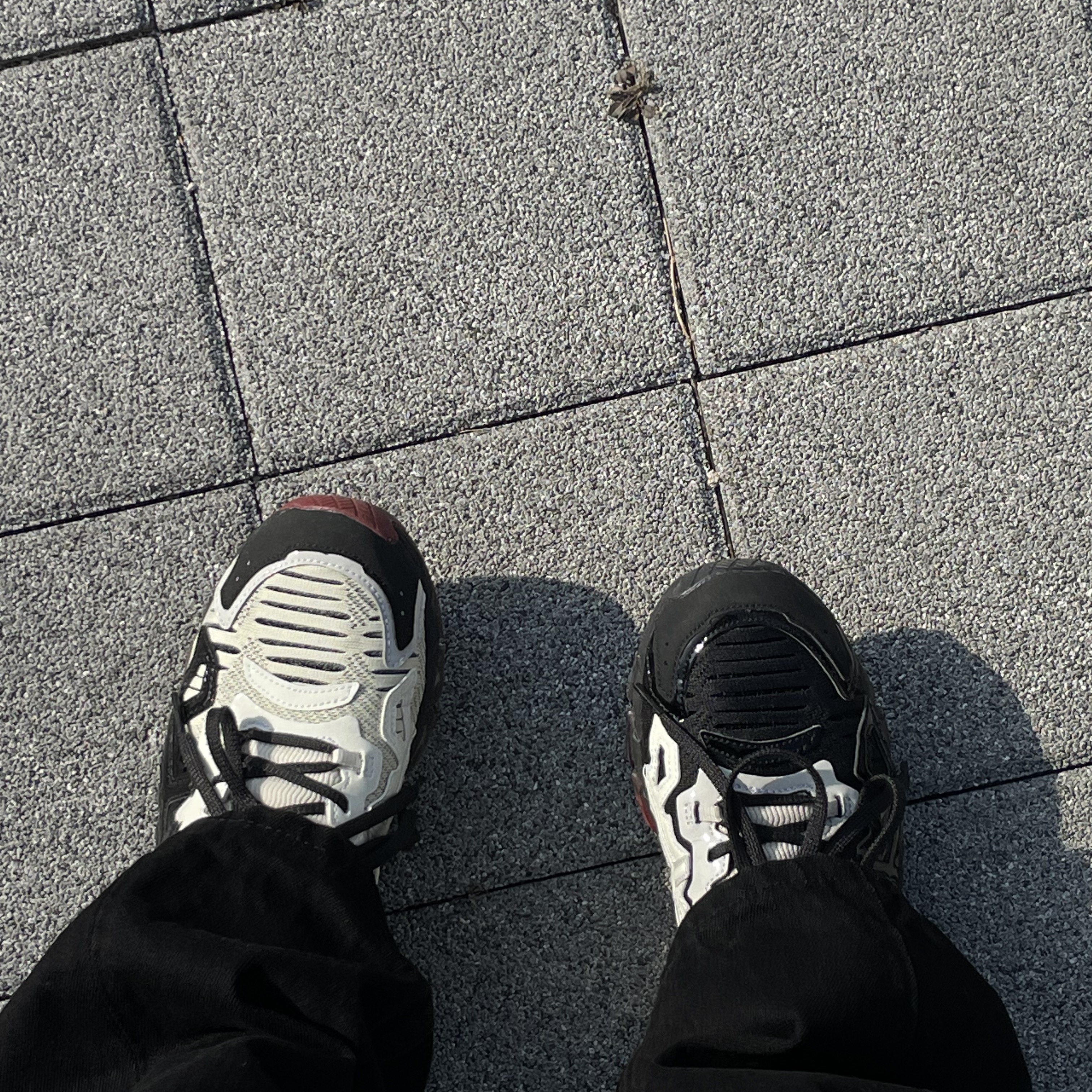 Asics x GmbH Gel-Quantum 360 6 Ivory Black 착용 스타일