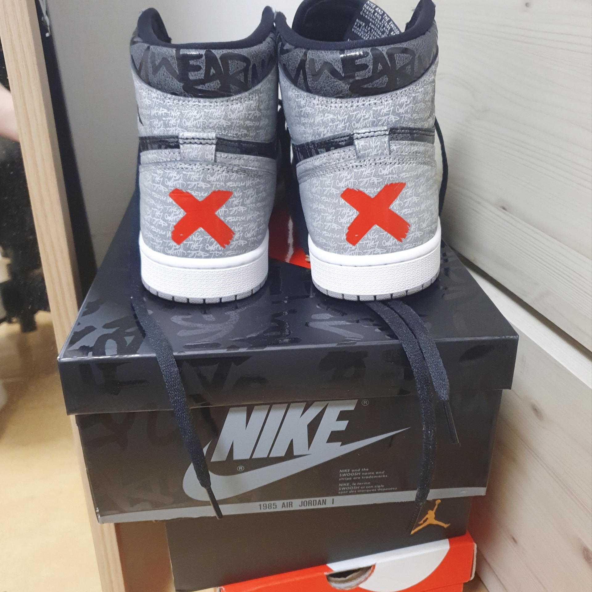 Jordan 1 Retro High OG Rebellionaire 착용 스타일