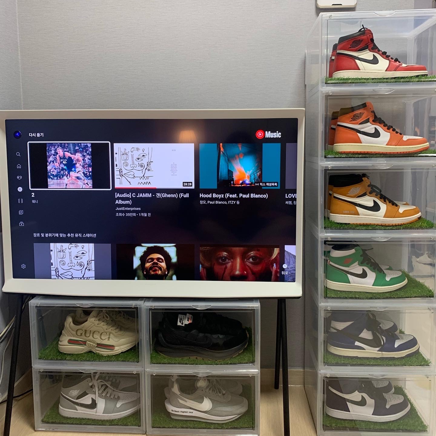 Gucci Rhyton Leather Sneakers Logo, Nike x Sacai x Fragment LDWaffle Light Smoke Grey μ°©μ© μ€νμΌ - 1