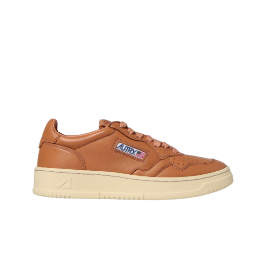 (W) Autry Medalist Low Goatskin Sneakers Beige
