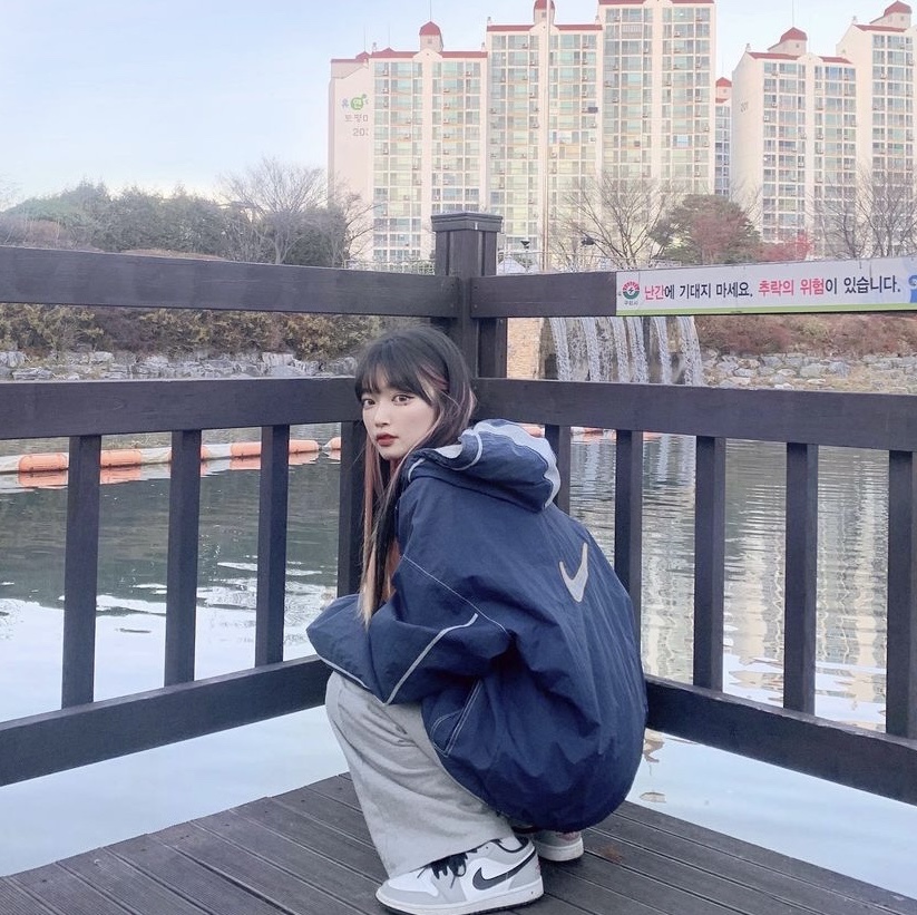 Jordan 1 Low Light Smoke Grey 착용 스타일 - 1