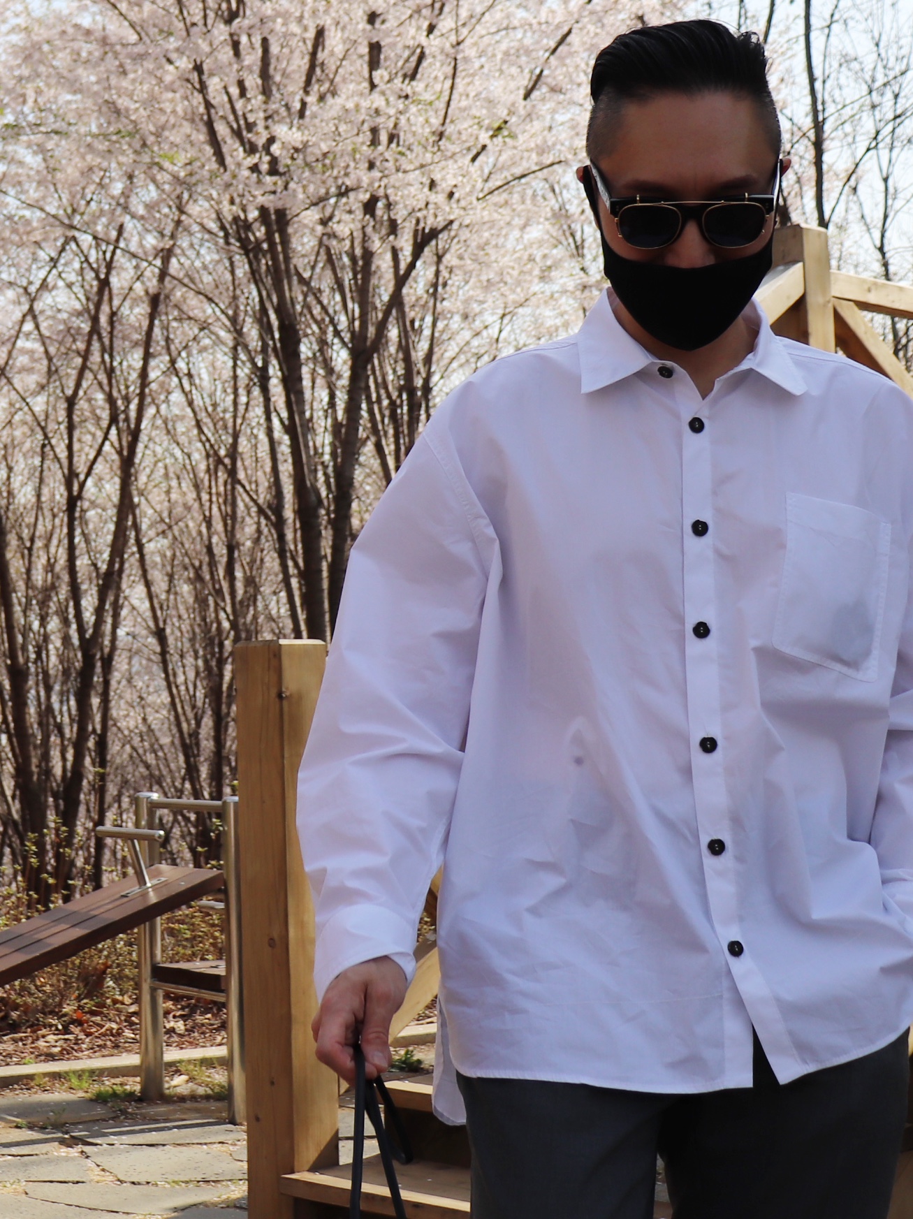 Zara x Ader Error Oversized Shirt White 착용 스타일 - 5