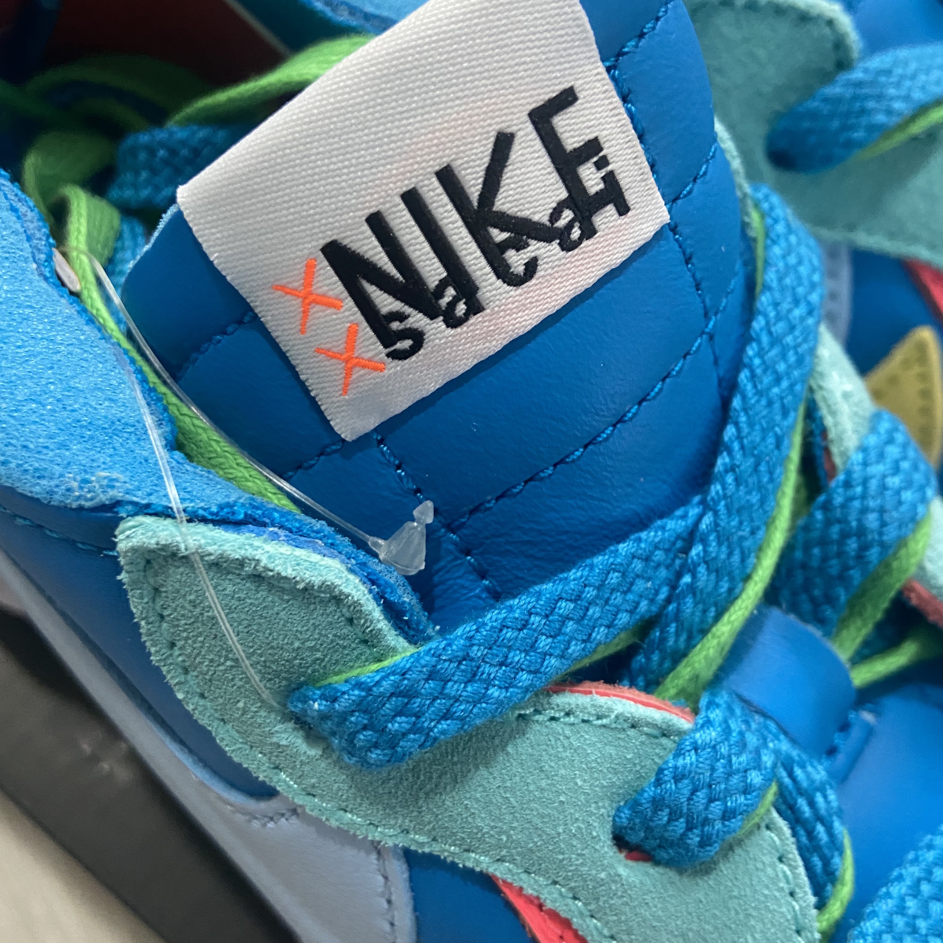 Nike x Sacai x Kaws Blazer Low Neptune Blue 착용 스타일