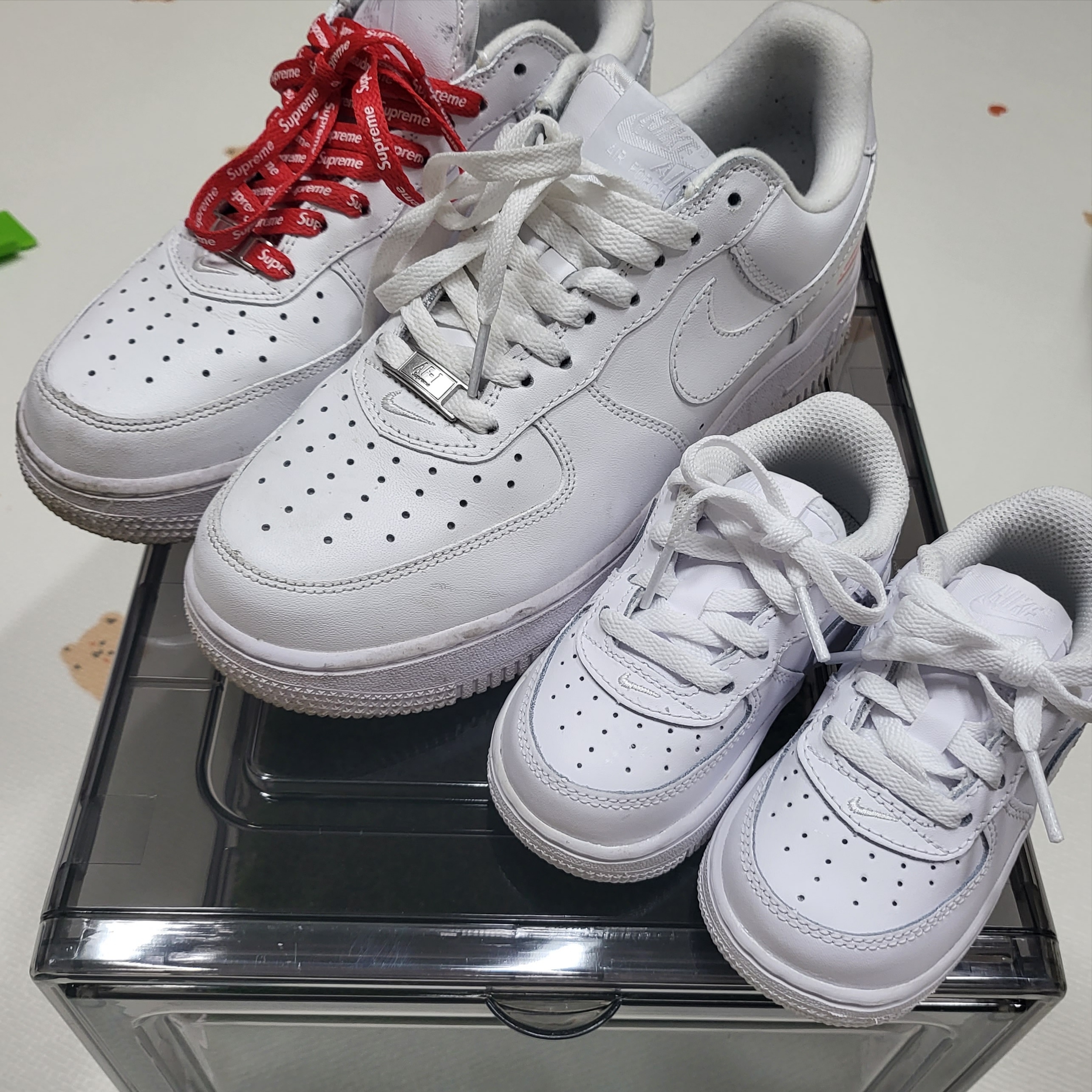 Nike x Supreme Air Force 1 Low White, (TD) Nike Force 1 LE White 착용 스타일