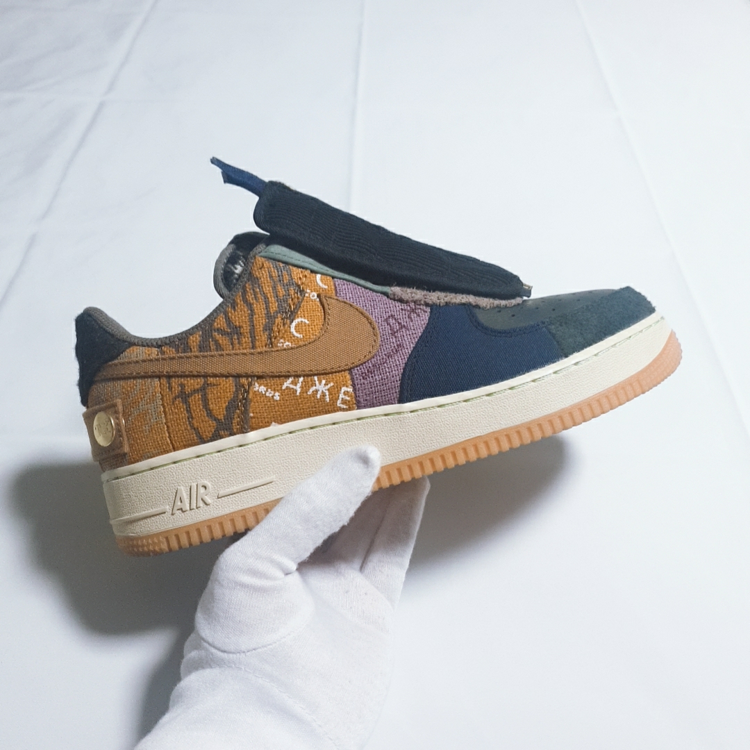 Nike x Travis Scott Air Force 1 Low Cactus Jack 착용 스타일 - 1