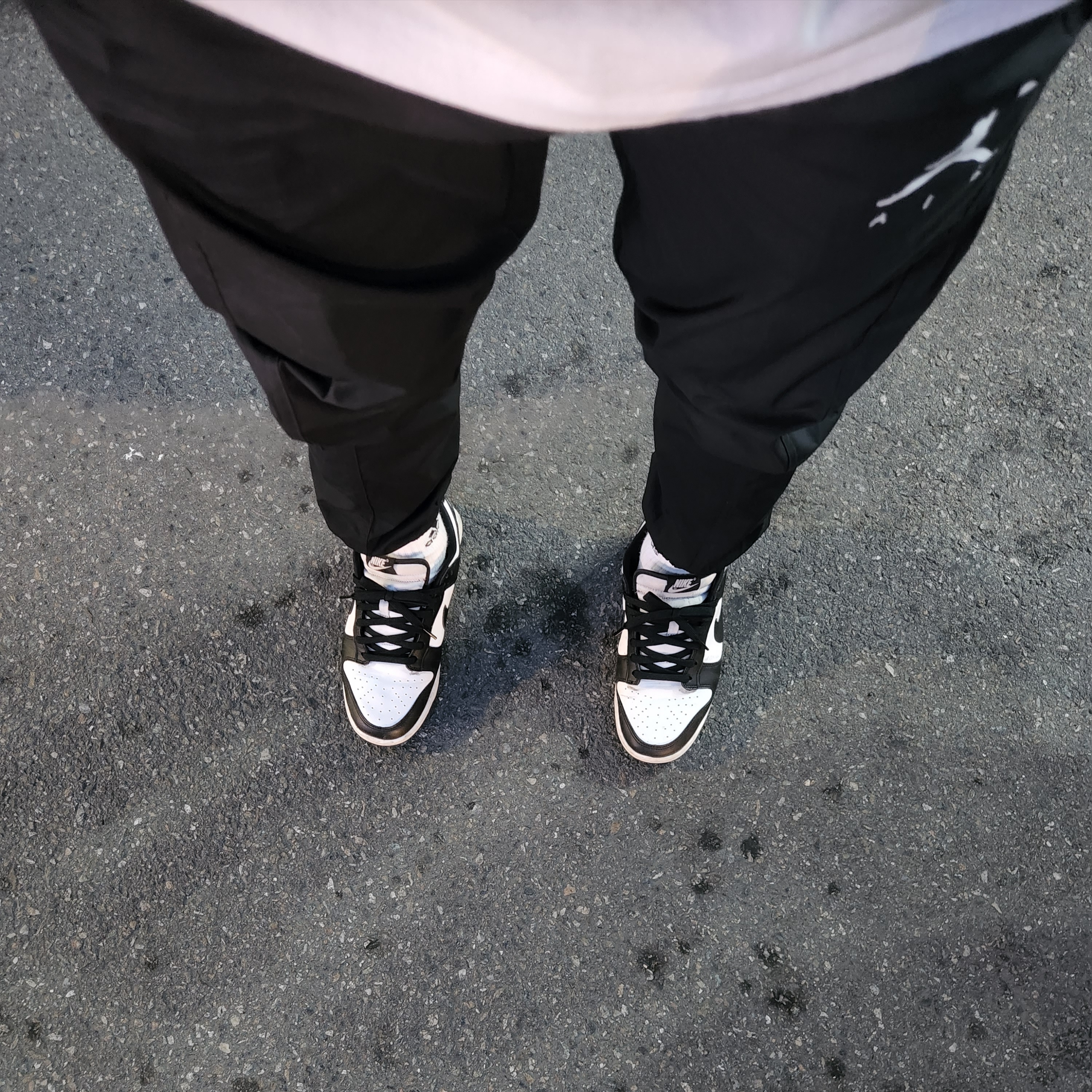 Nike Dunk Low Retro Black 착용 스타일