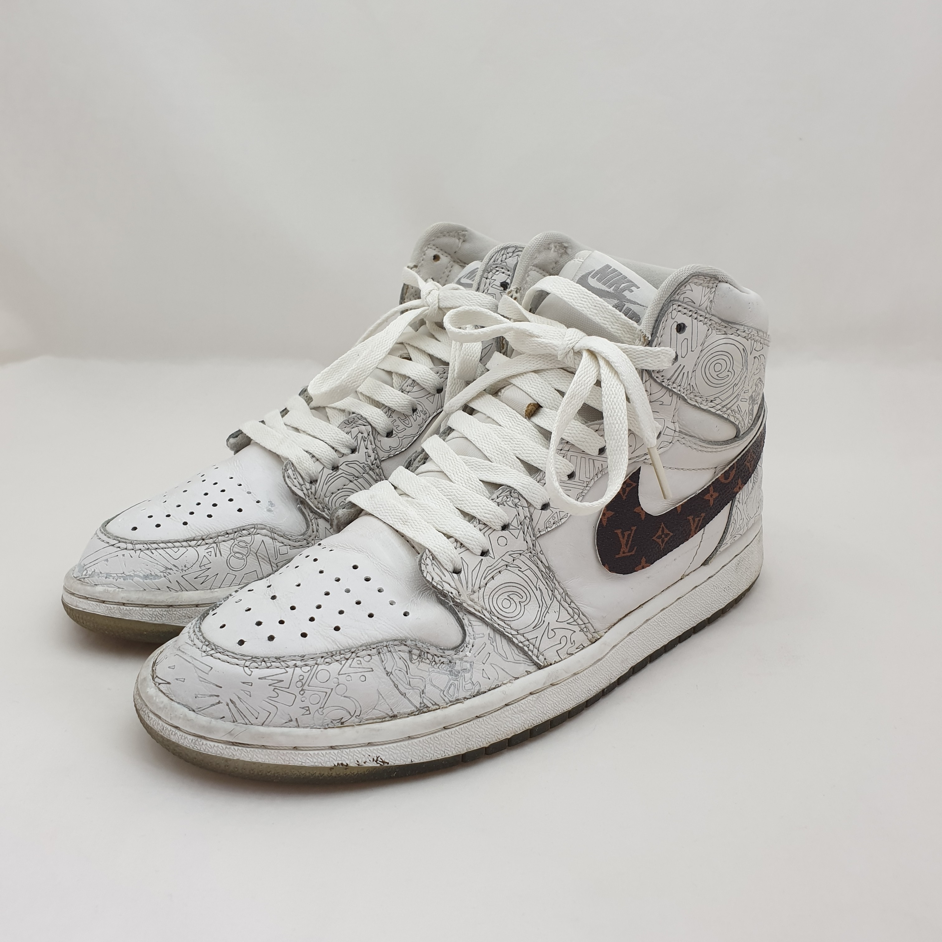 Jordan 1 Retro 30th Anniversary Laser 착용 스타일 - 2