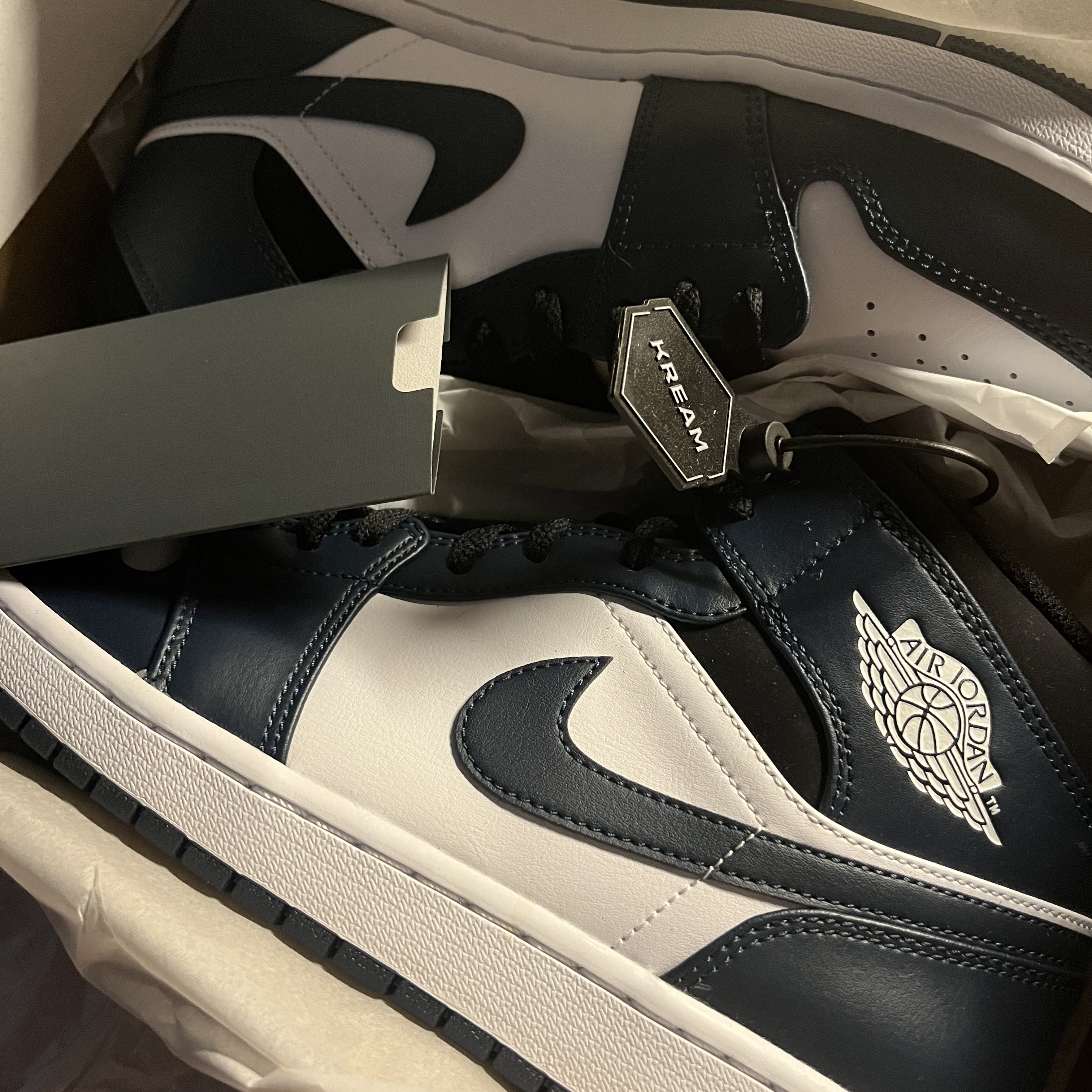 Jordan 1 Mid Dark Teal 착용 스타일