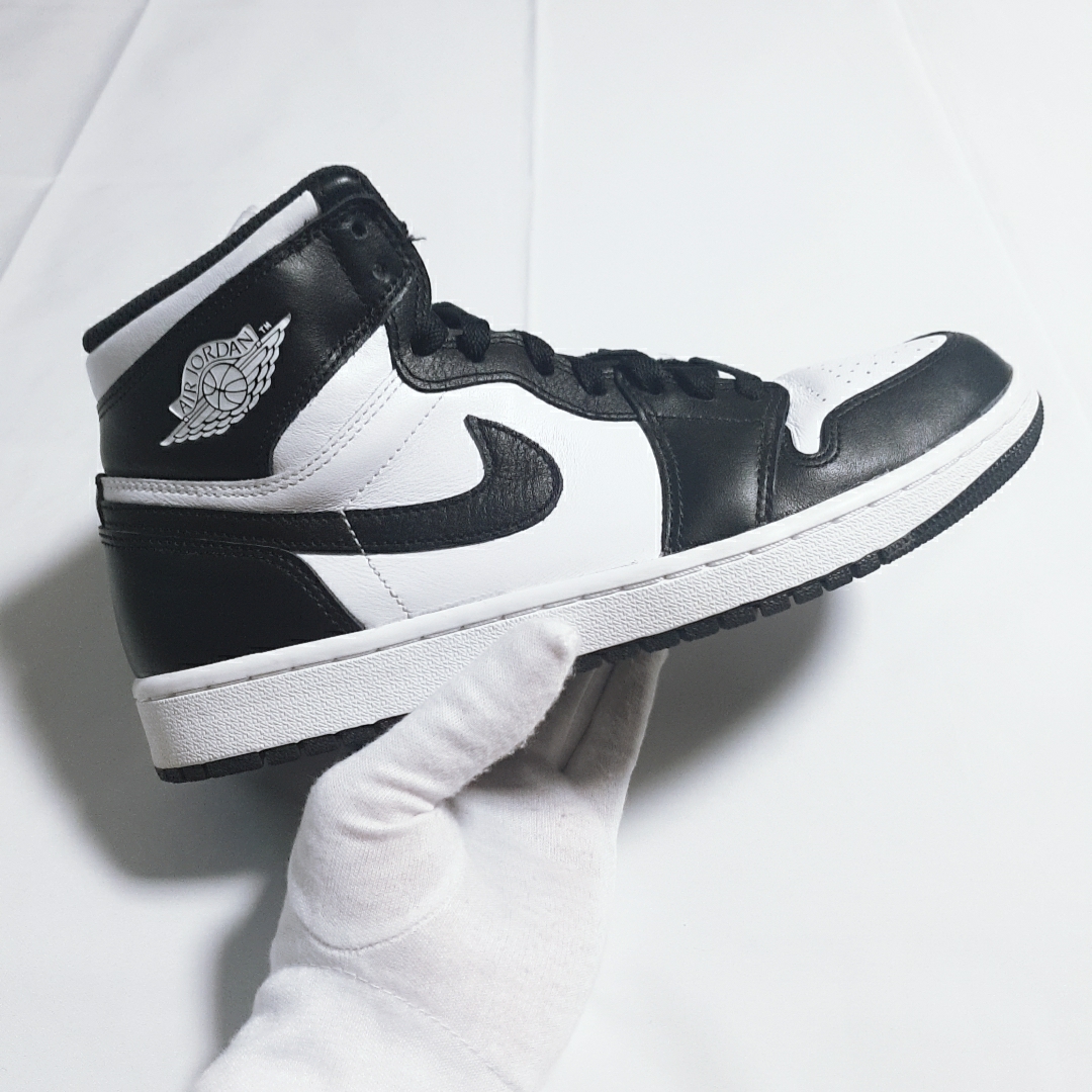 Jordan 1 Retro High OG Black White 2014 착용 스타일 - 1
