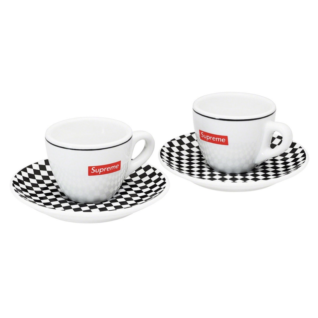 Supreme x IPA Porcellane Aosta Espresso Set Black (Set of 2) 착용 스타일