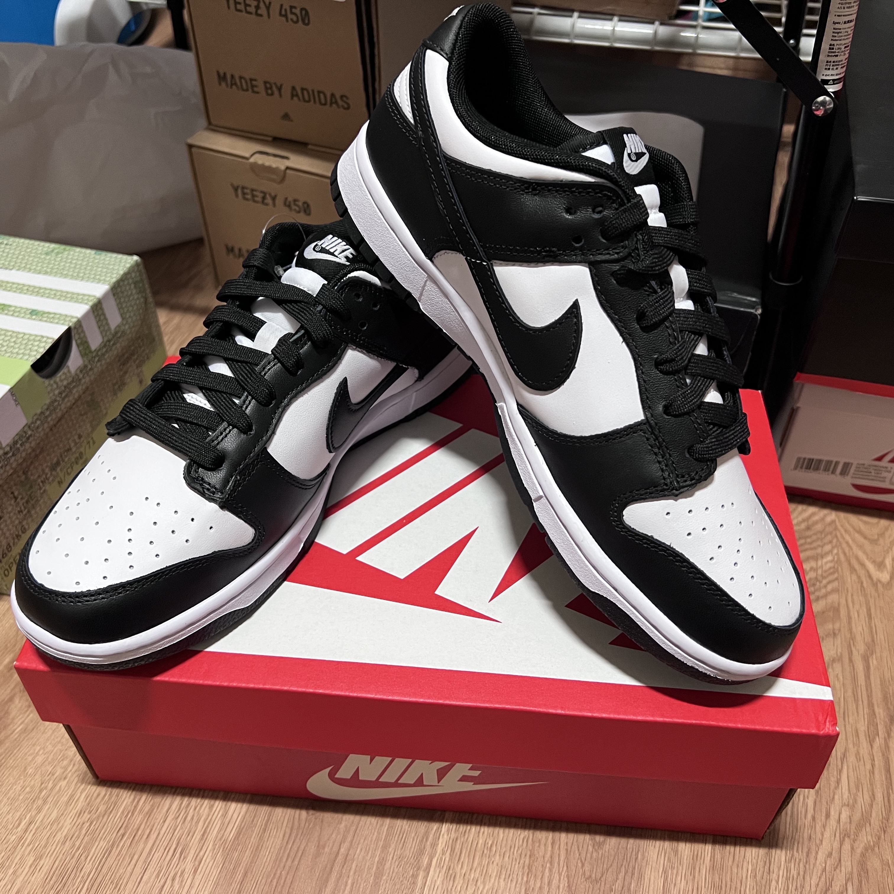 Nike Dunk Low Retro Black 착용 스타일