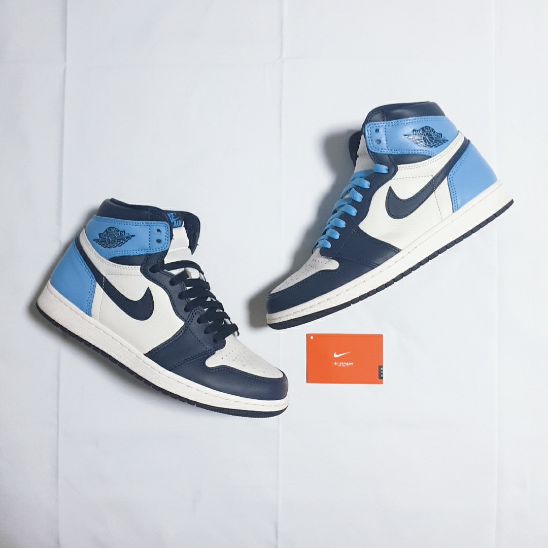 Jordan 1 Retro High Obsidian UNC 착용 스타일 - 3