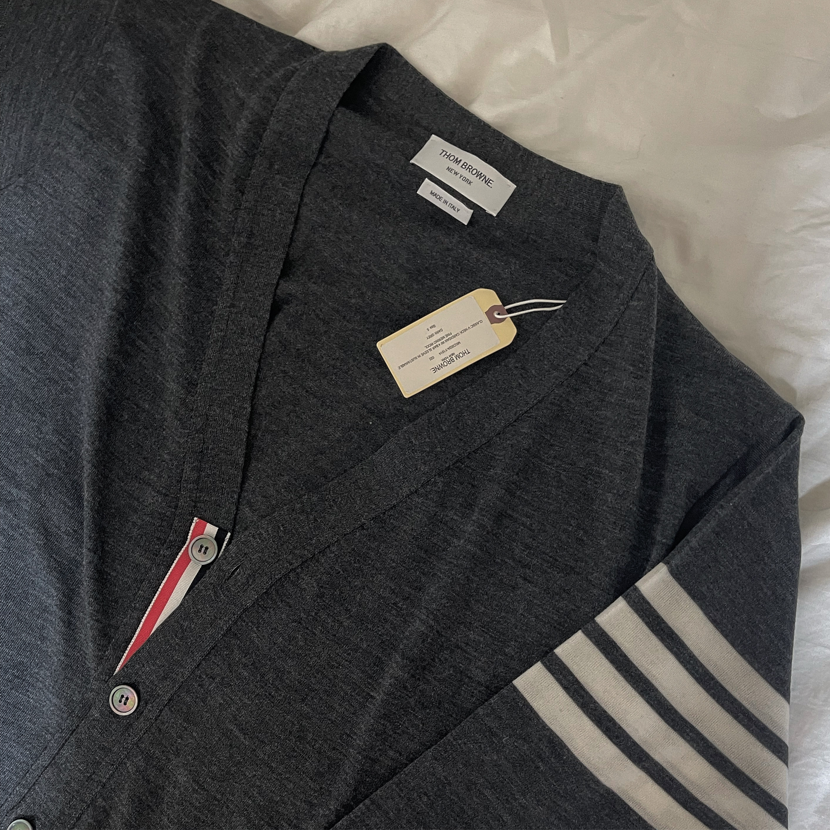 Thom Browne Classic Merino Wool Cardigan Dark Grey 착용 스타일