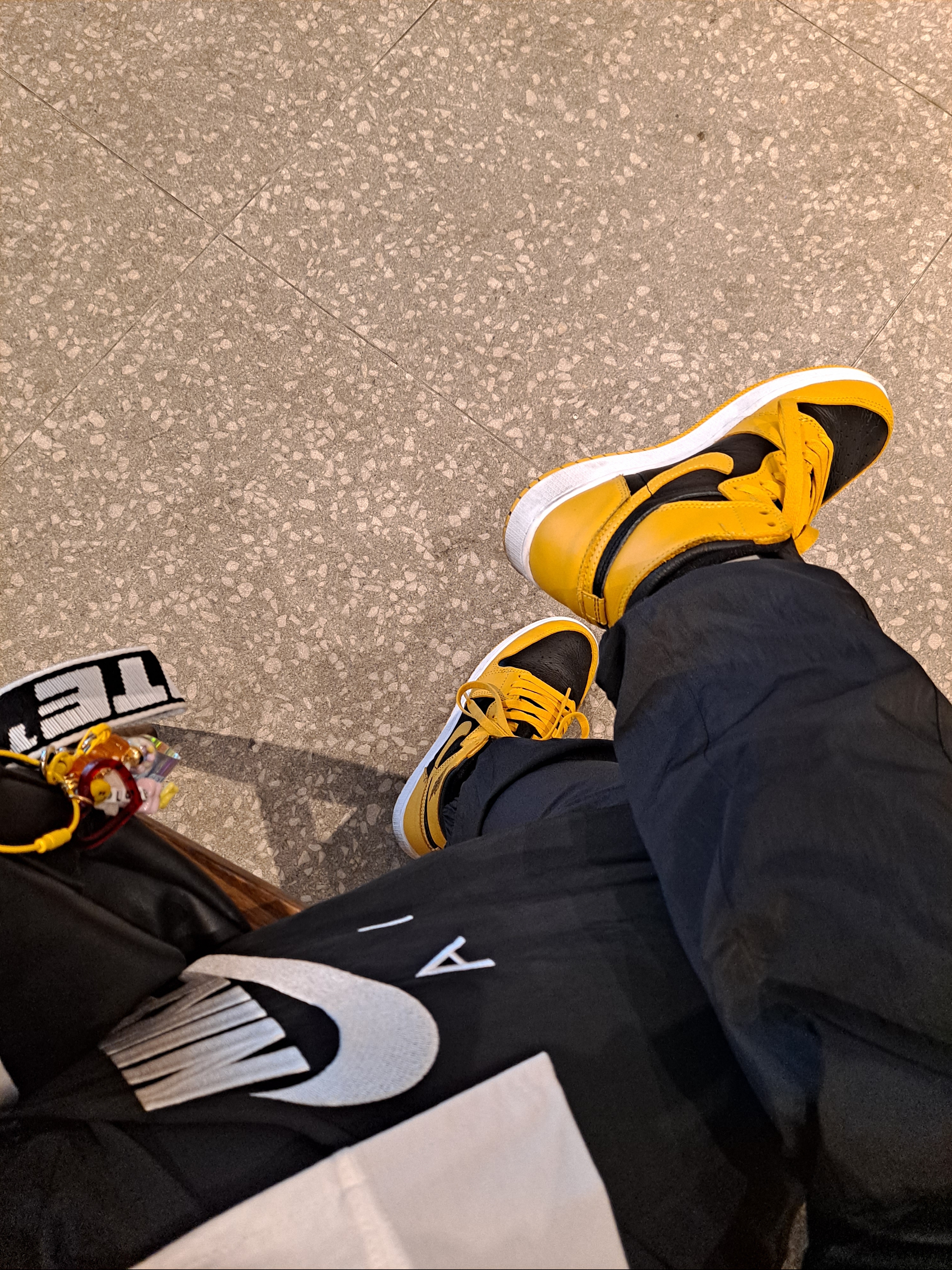 Jordan 1 Retro High OG Pollen 착용 스타일