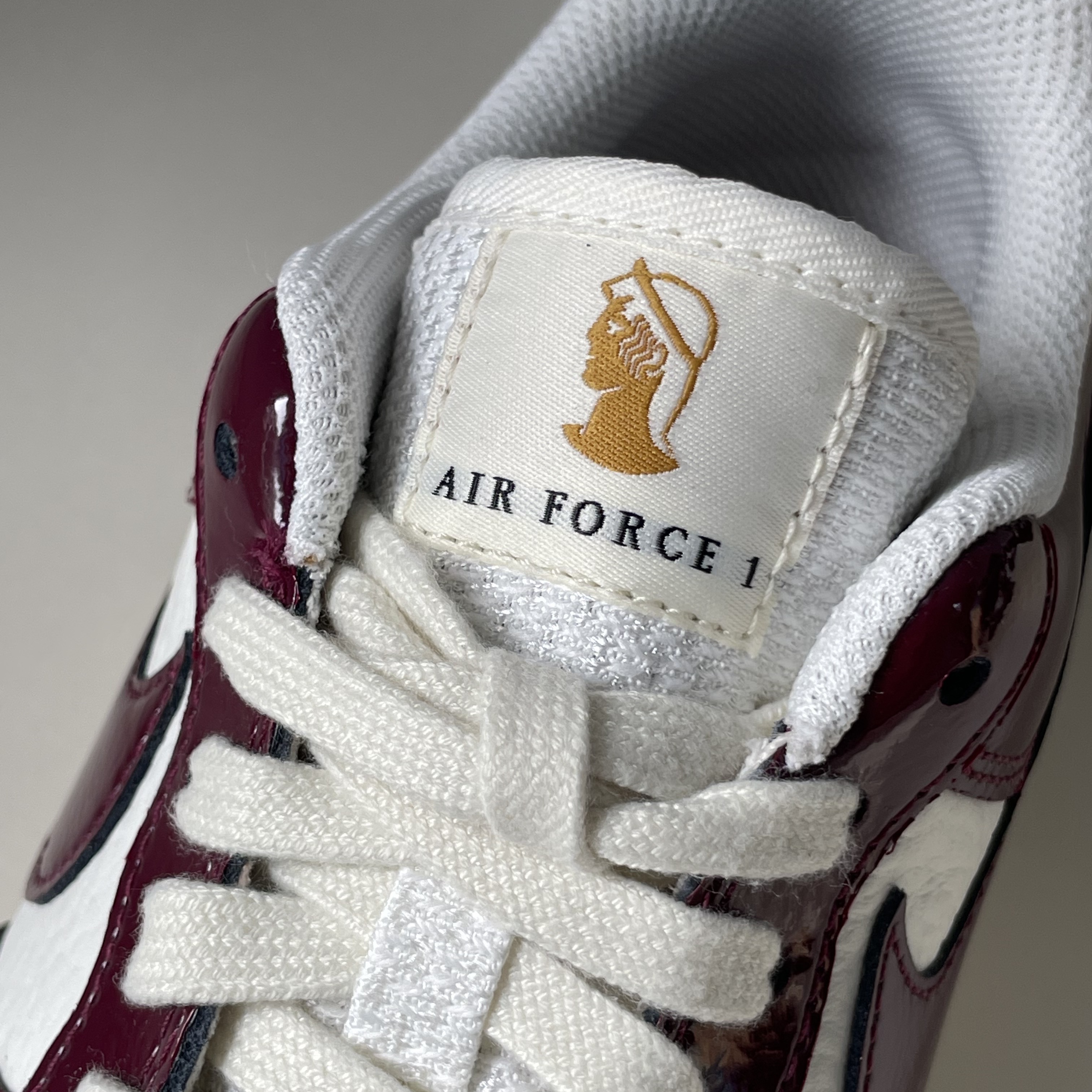 (W) Nike Air Force 1 Low Dark Beetroot 착용 스타일 - 1