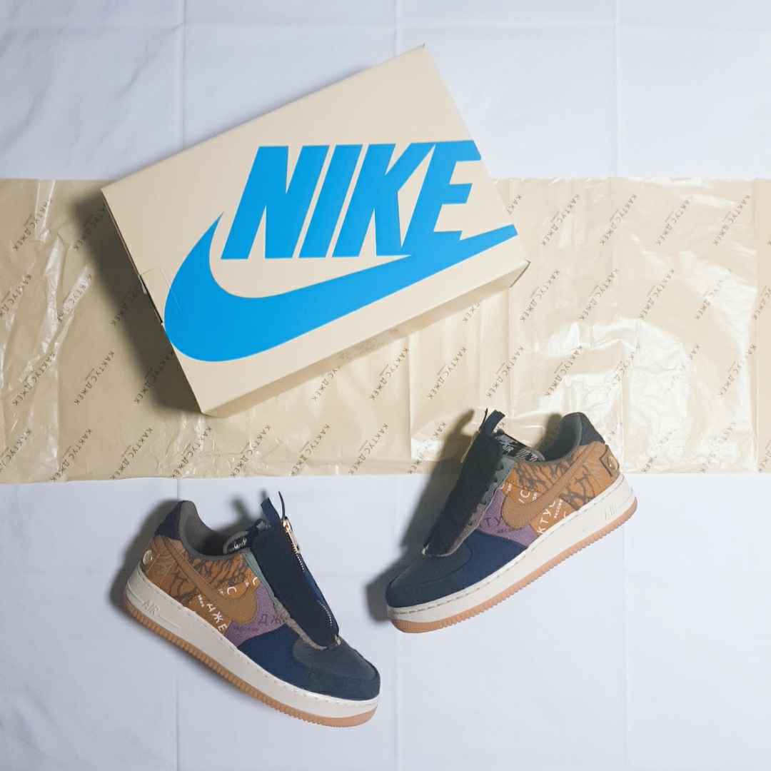 Nike x Travis Scott Air Force 1 Low Cactus Jack 착용 스타일 - 5