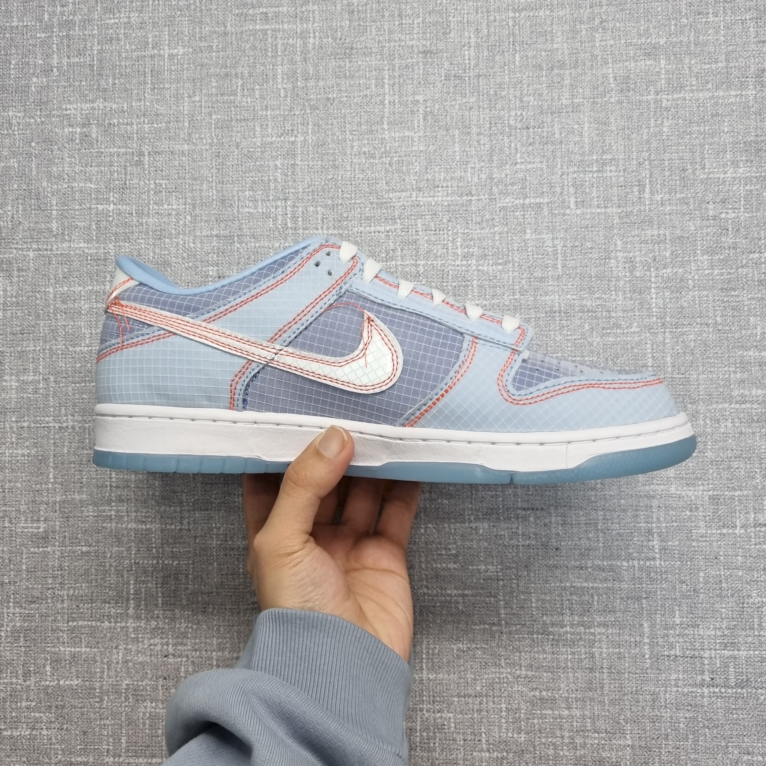 Nike x Union Dunk Low Passport Pack Argon 착용 스타일 - 1