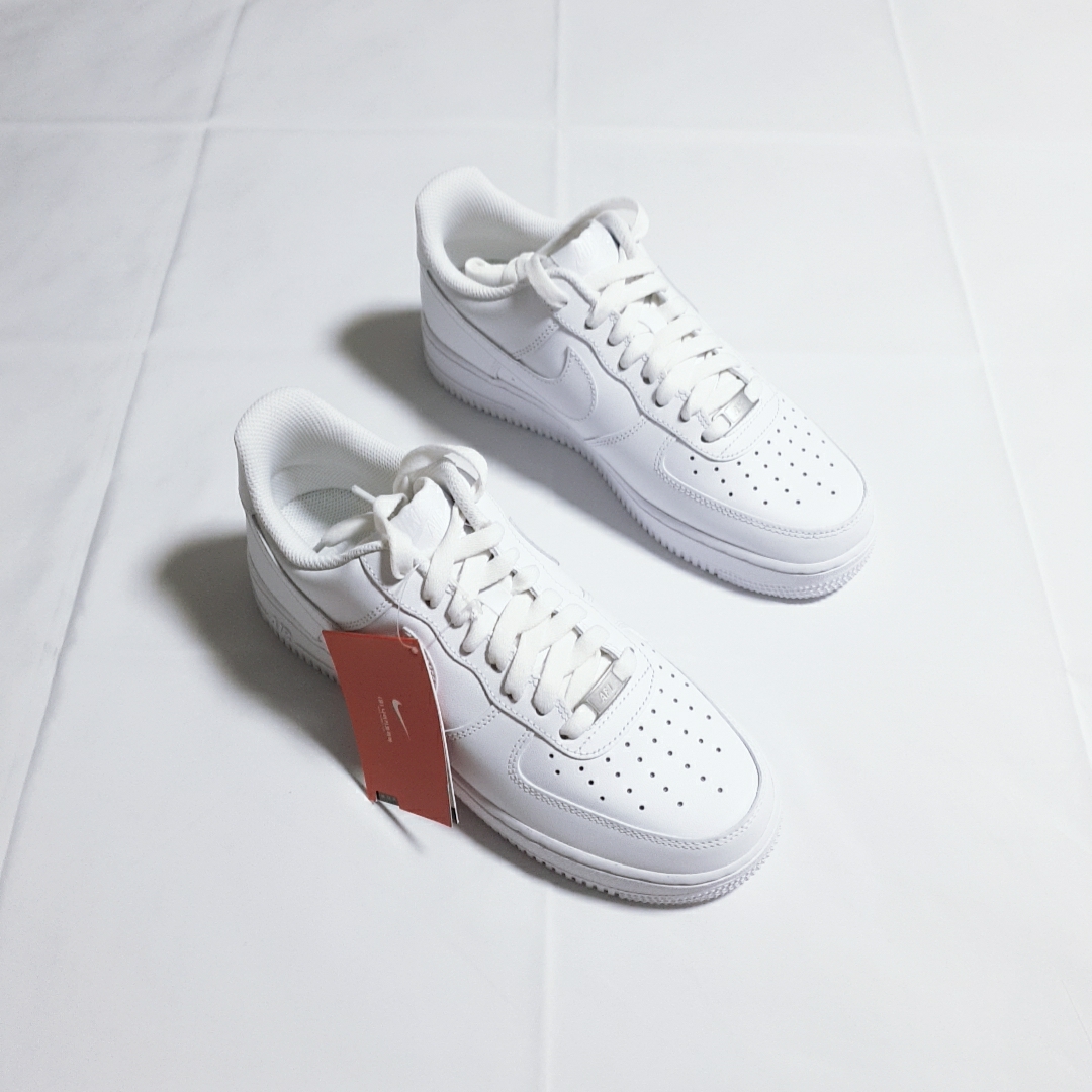 Nike Air Force 1 '07 Low White 착용 스타일 - 3