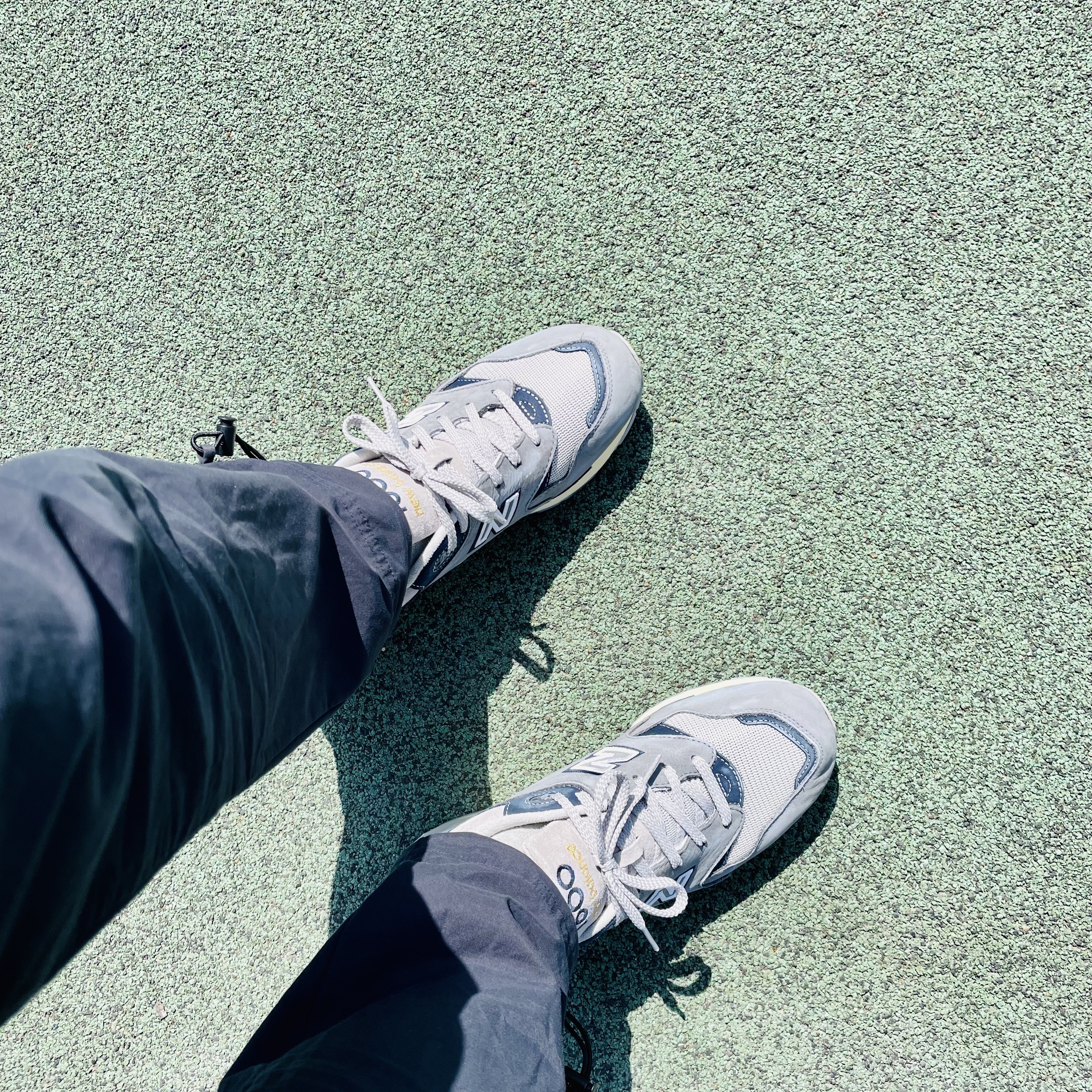 New Balance 1600 Premium Vintage Grey 착용 스타일 - 2