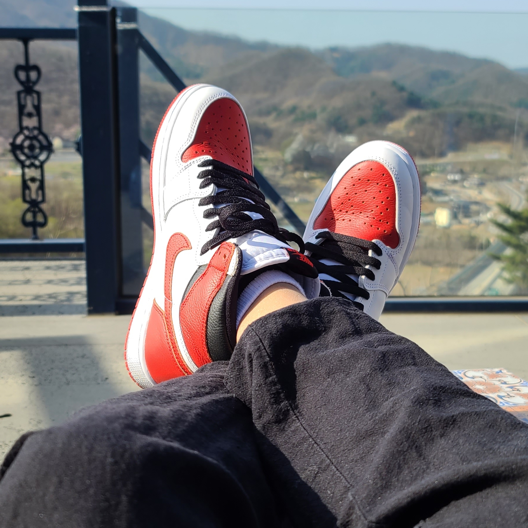 Jordan 1 Retro High OG Heritage 착용 스타일