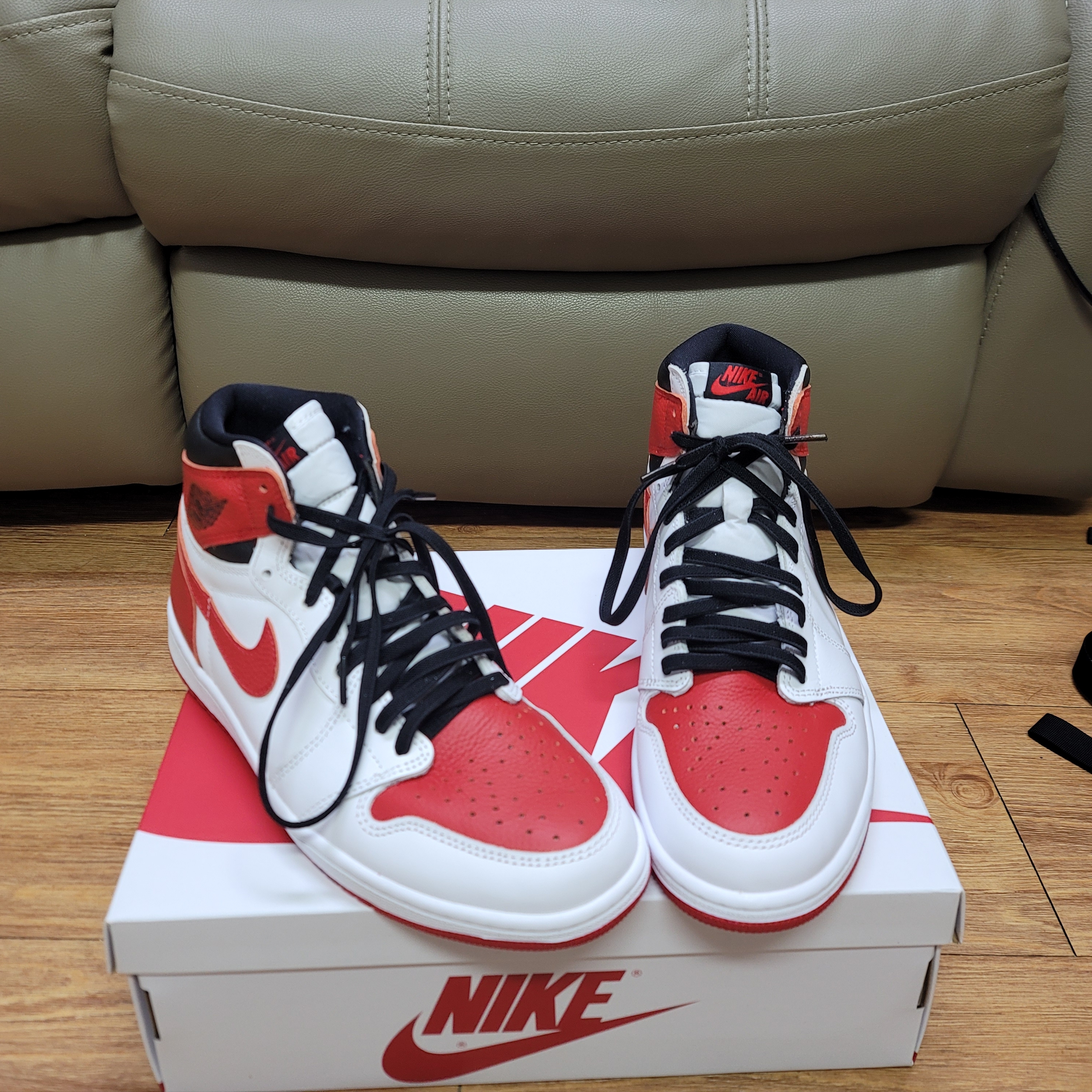 Jordan 1 Retro High OG Heritage 착용 스타일