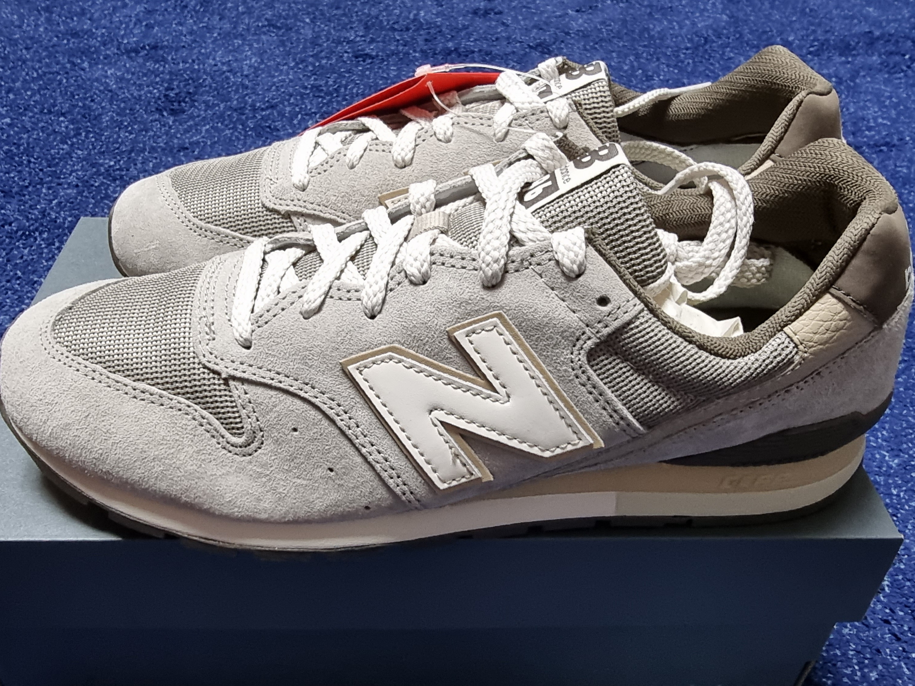 New Balance 996 Brown 착용 스타일