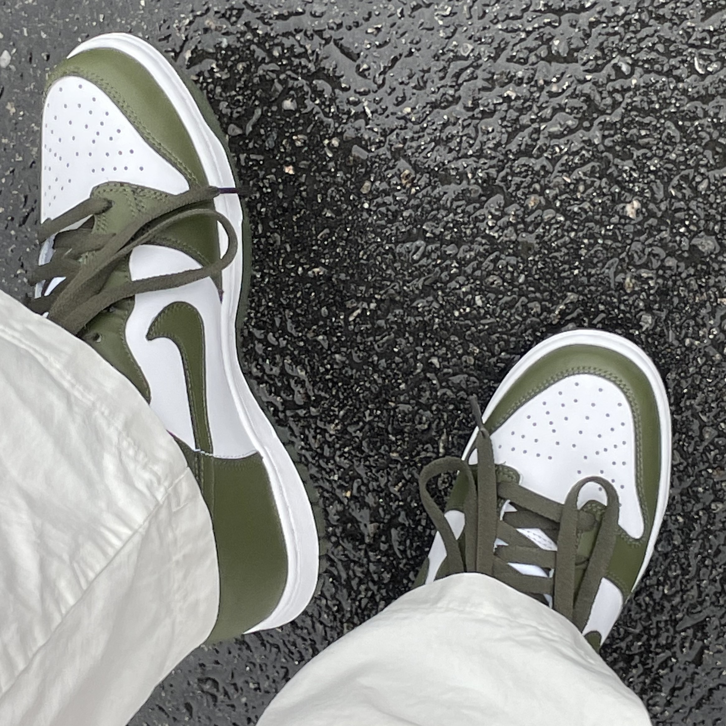 (GS) Nike Dunk High Cargo Khaki 착용 스타일 - 3