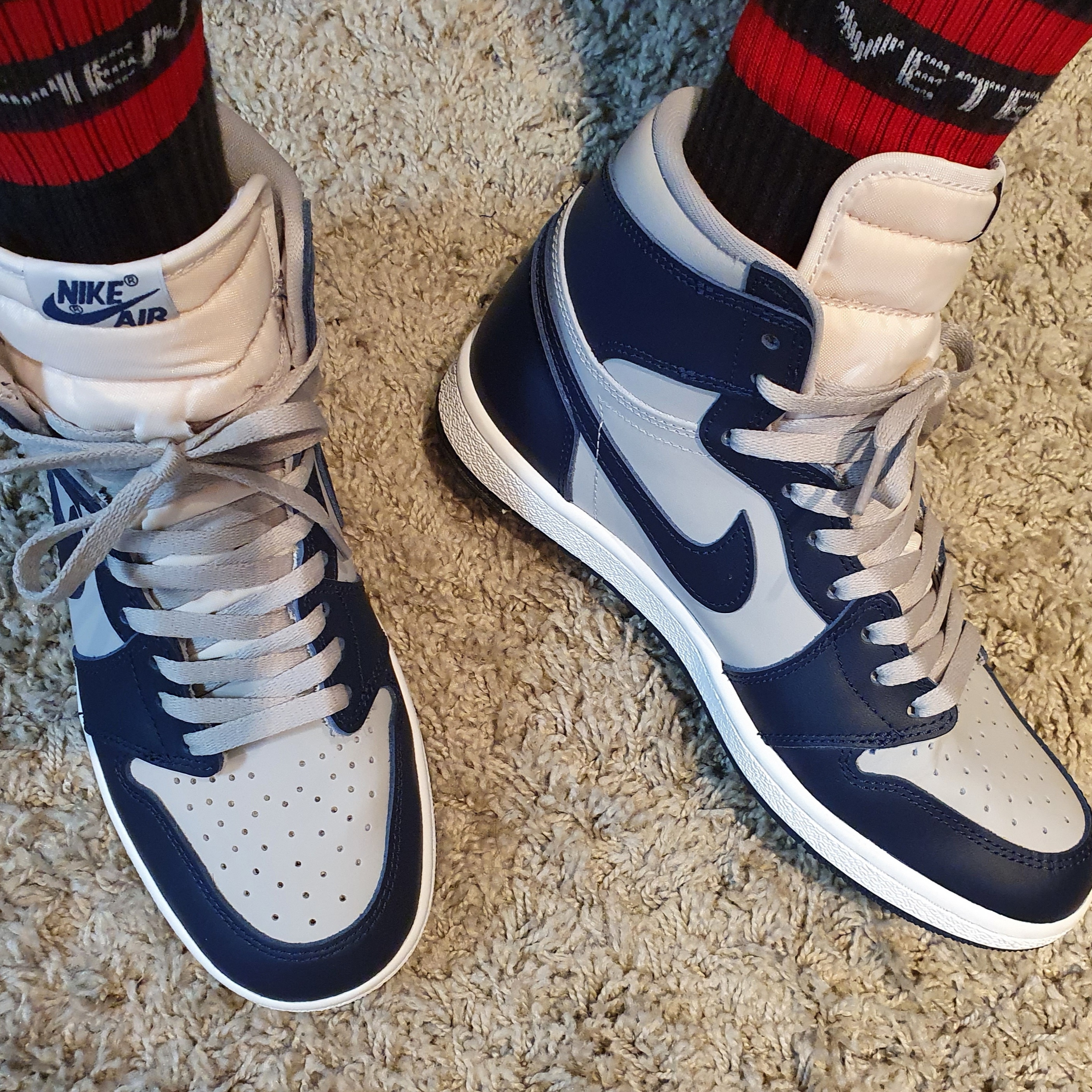 Jordan 1 High 85 College Navy 착용 스타일 - 2