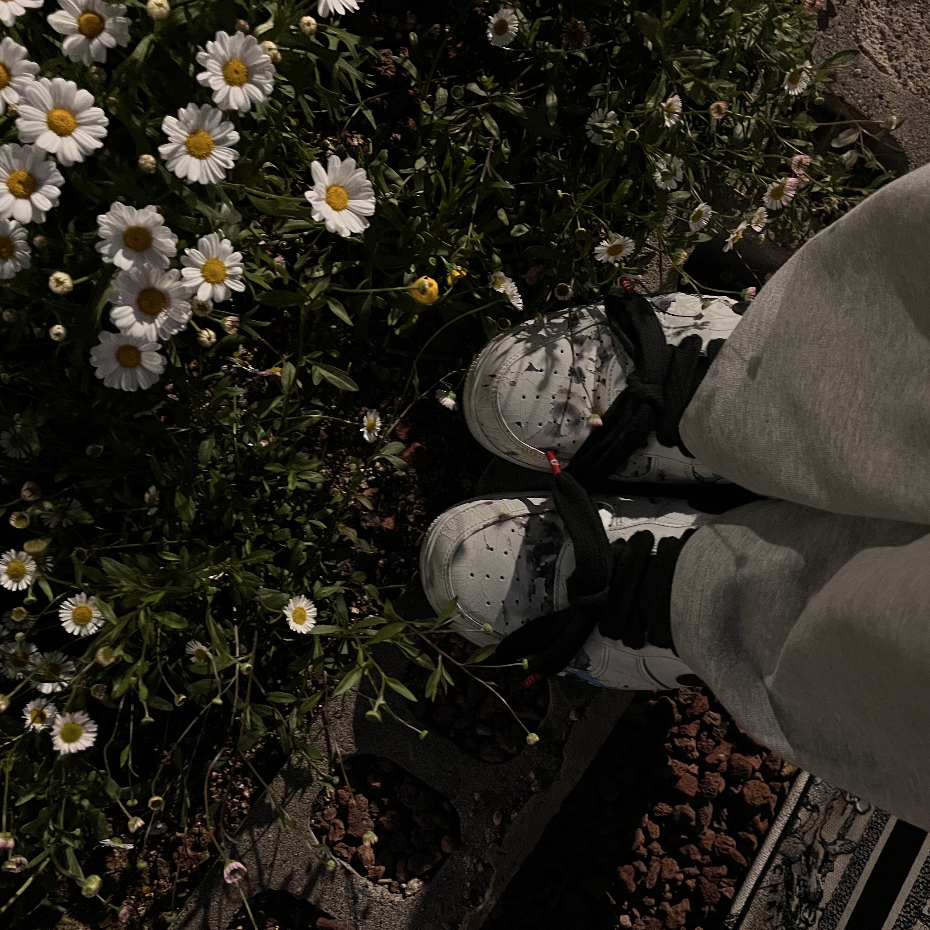Nike x Peaceminusone Air Force 1 Low Para-Noise 2.0 착용 스타일 - 3