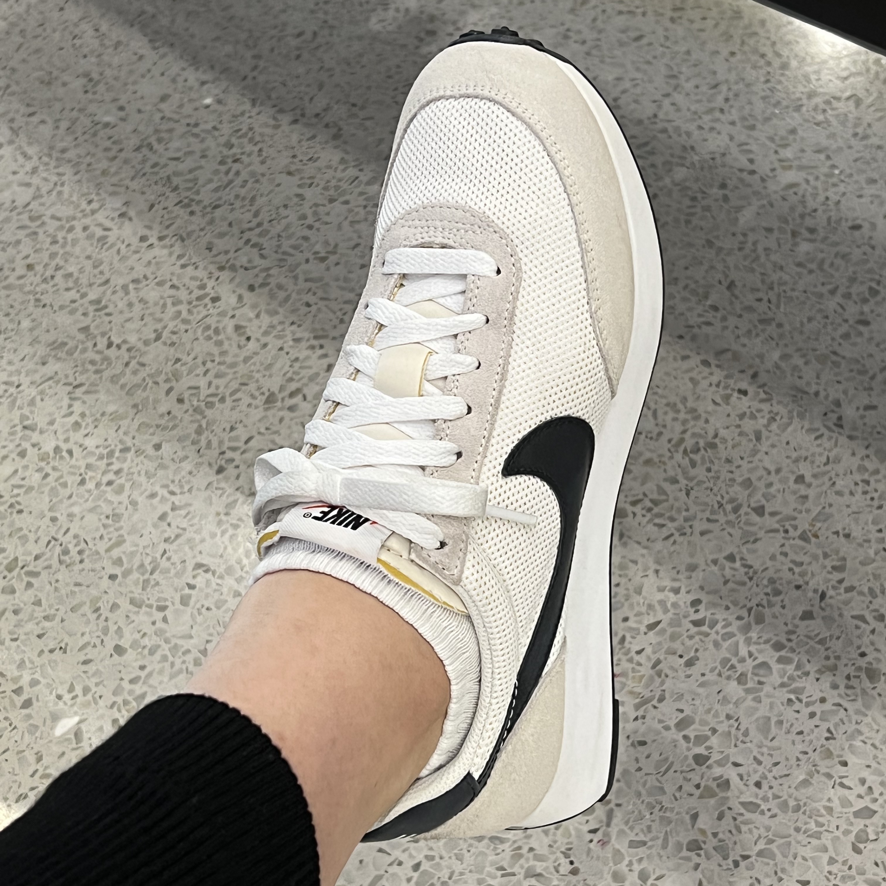 Nike Air Tailwind 79 White Phantom Black 착용 스타일