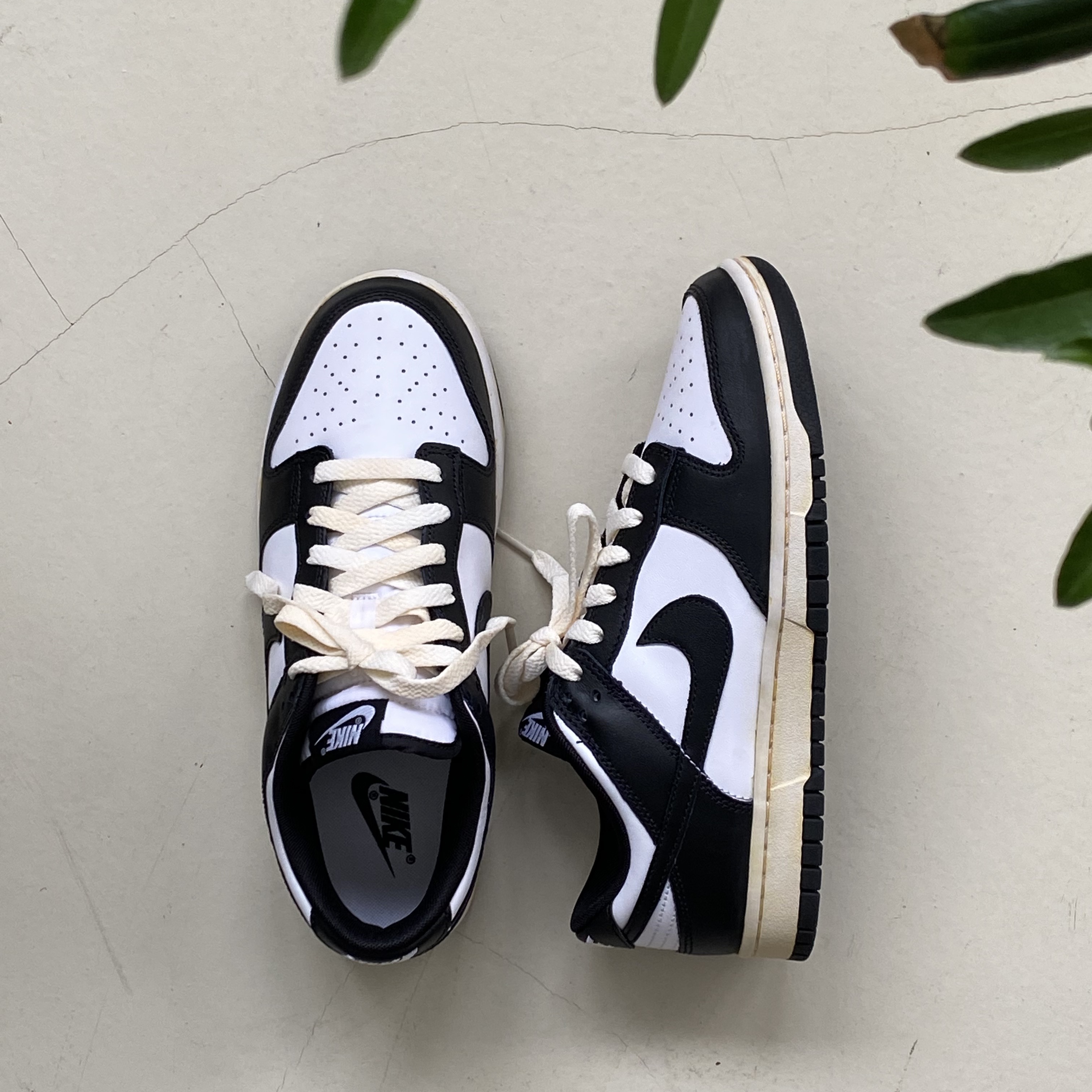 Nike Dunk Low Retro Black 착용 스타일 - 1
