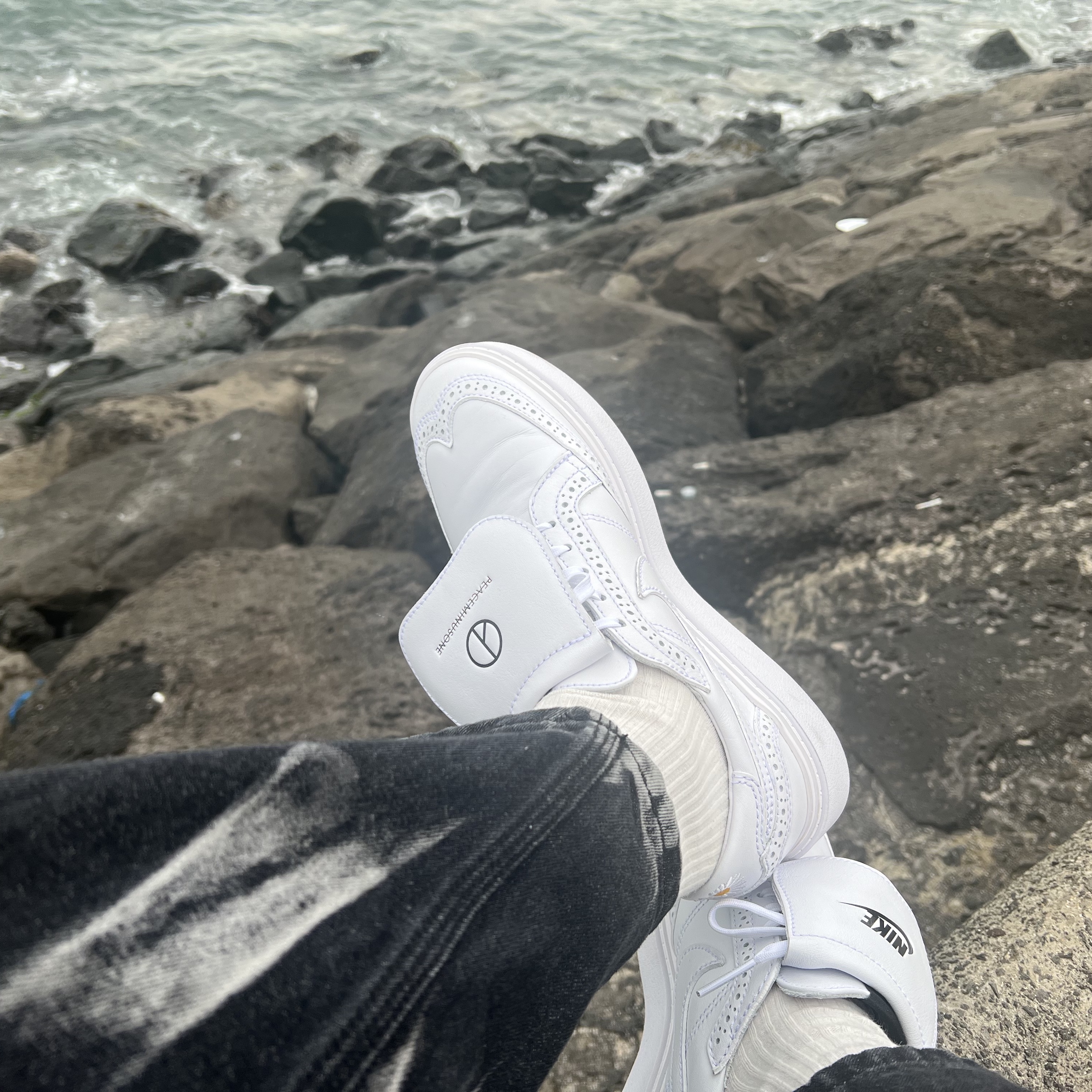 Nike x Peaceminusone Kwondo1 White 착용 스타일