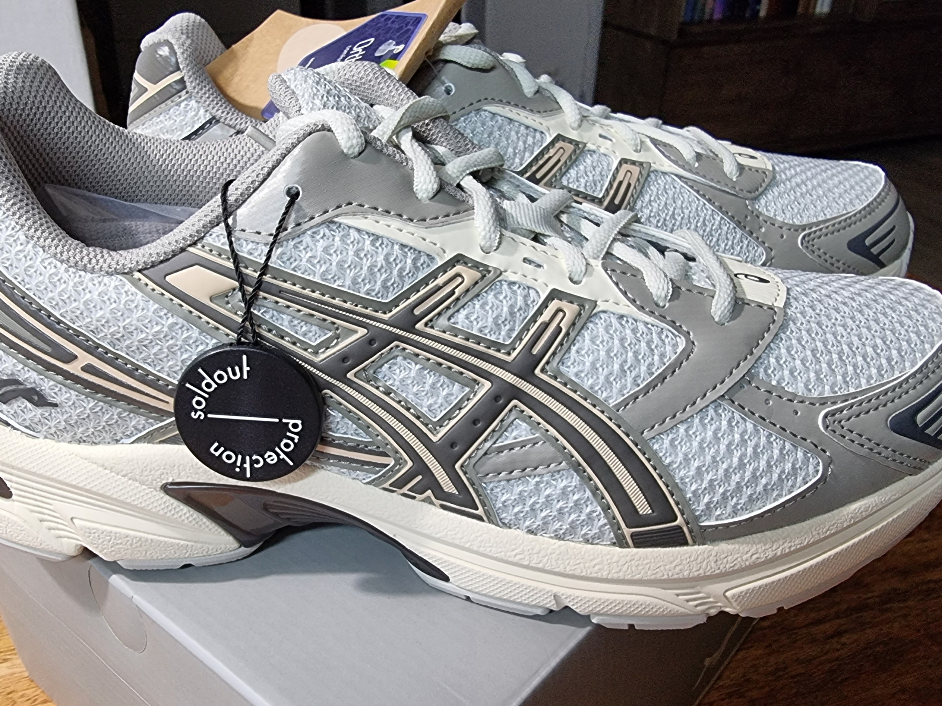 Asics x I4P Gel-1130 Glacier Grey Mink 착용 스타일