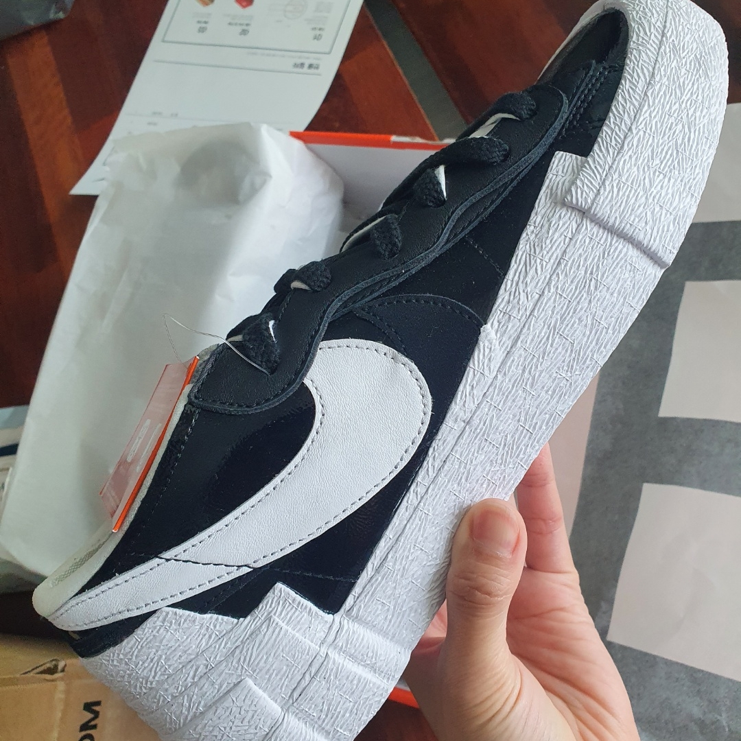 Nike x Sacai Blazer Low Black Patent Leather 착용 스타일