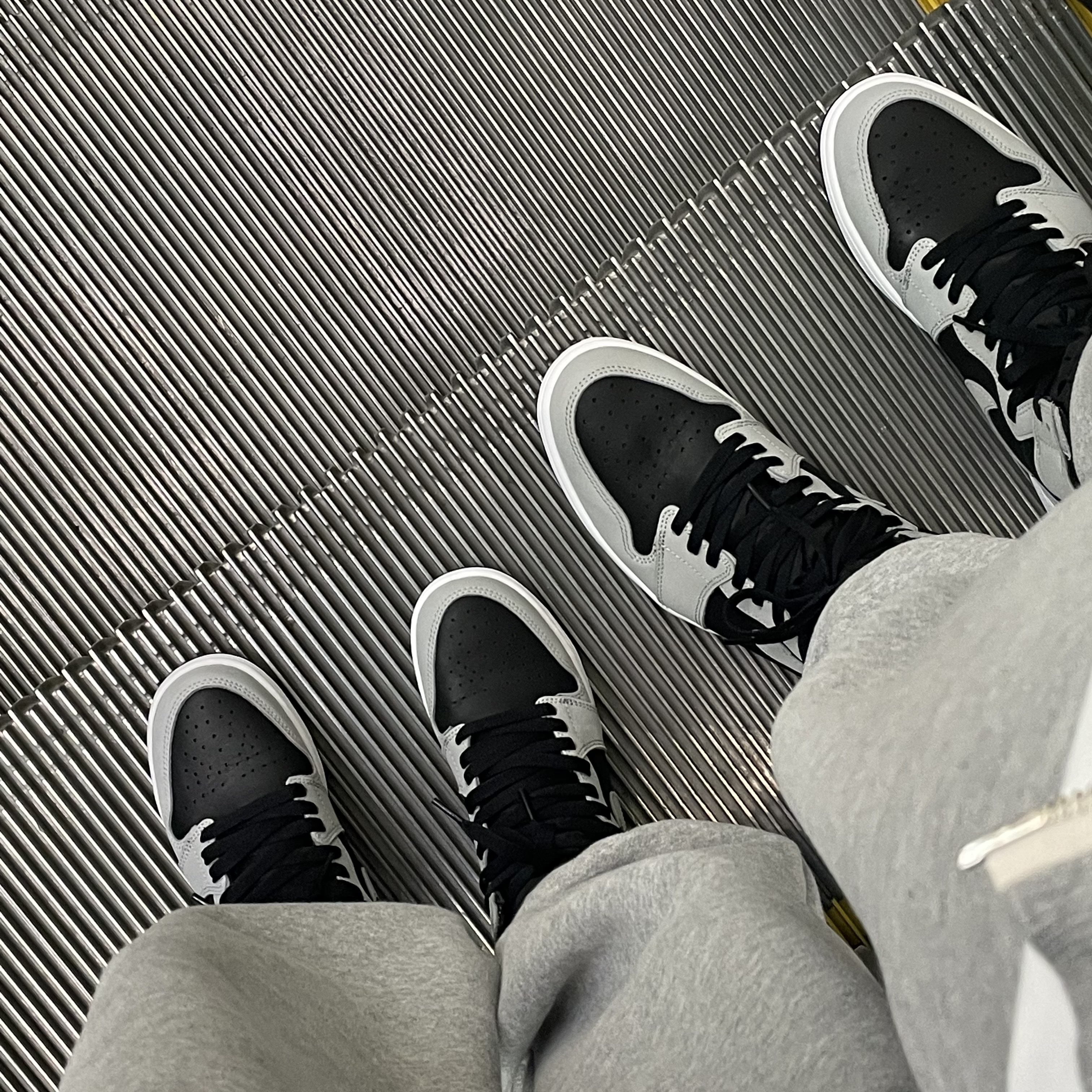 Jordan 1 Retro High OG Shadow 2.0, (GS) Jordan 1 Retro High OG Shadow 2.0 착용 스타일