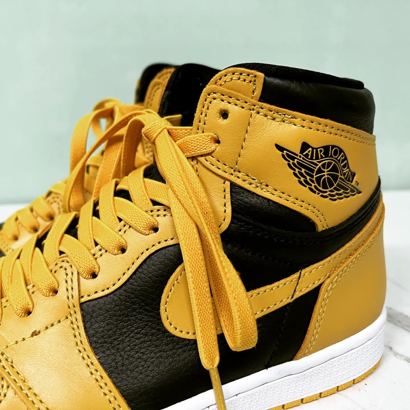 Jordan 1 Retro High OG Pollen 착용 스타일 - 3