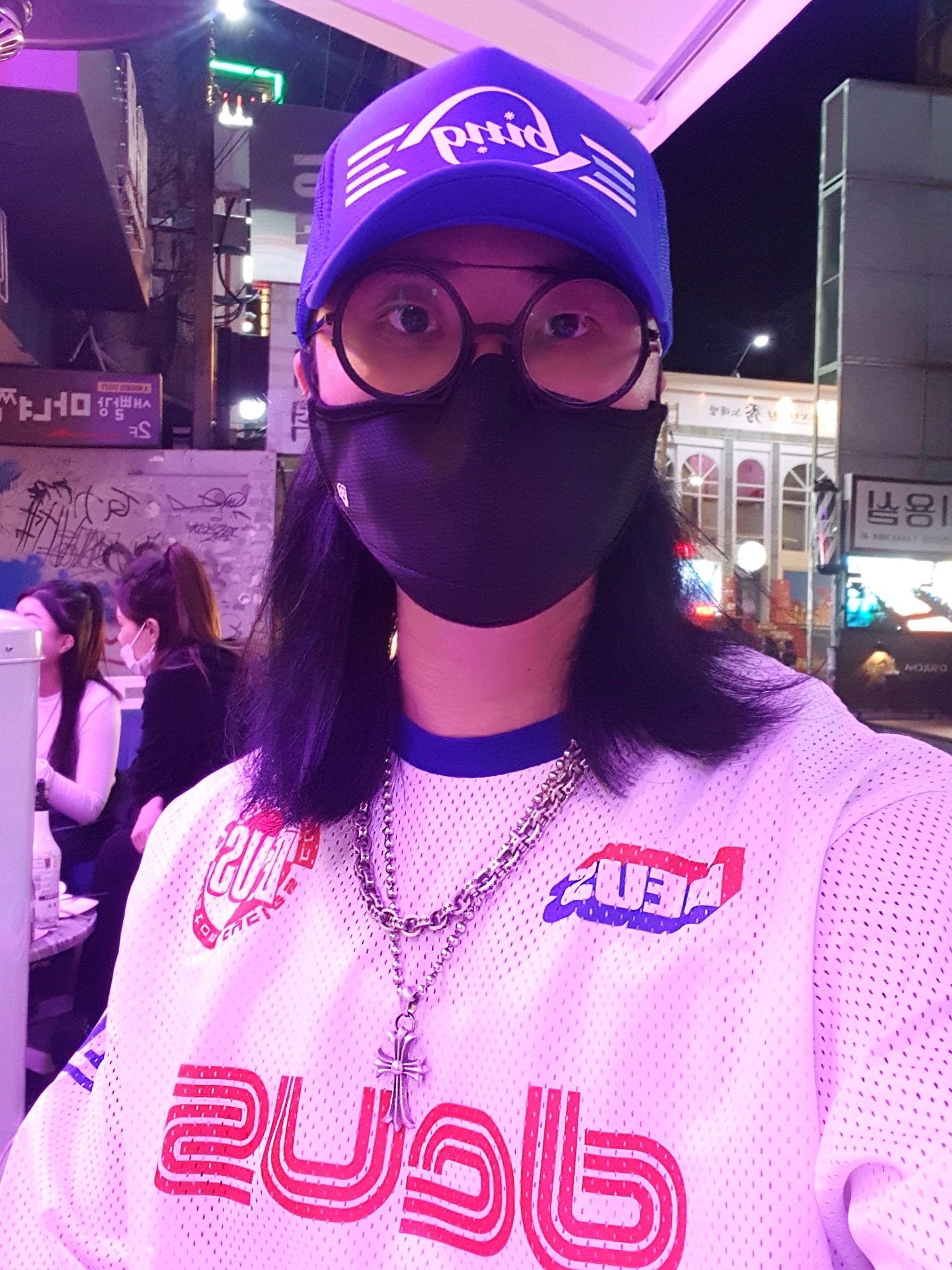 Insta @veronjuice님의 스타일
