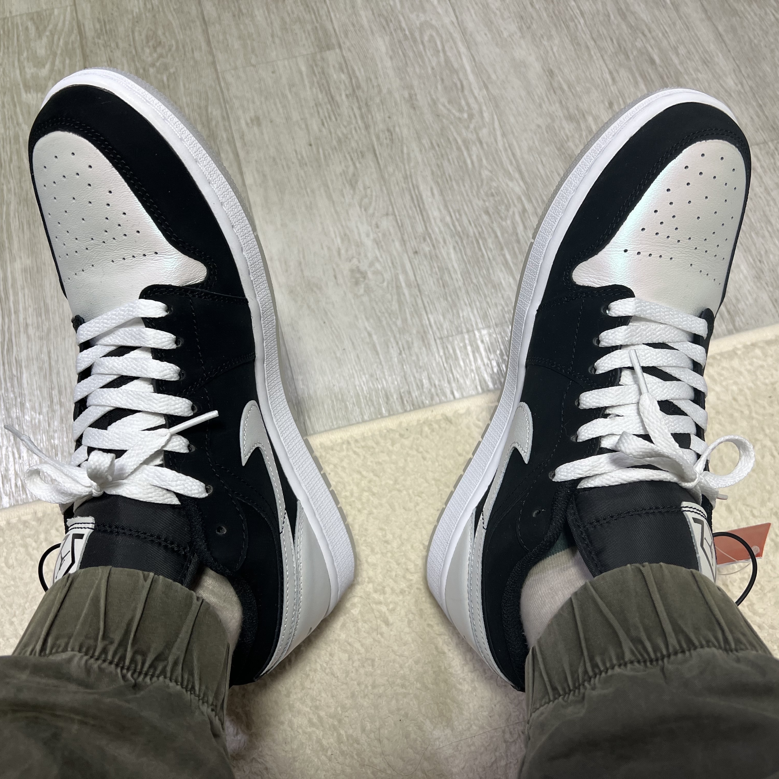 Jordan 1 Low SE Diamond 착용 스타일 - 2