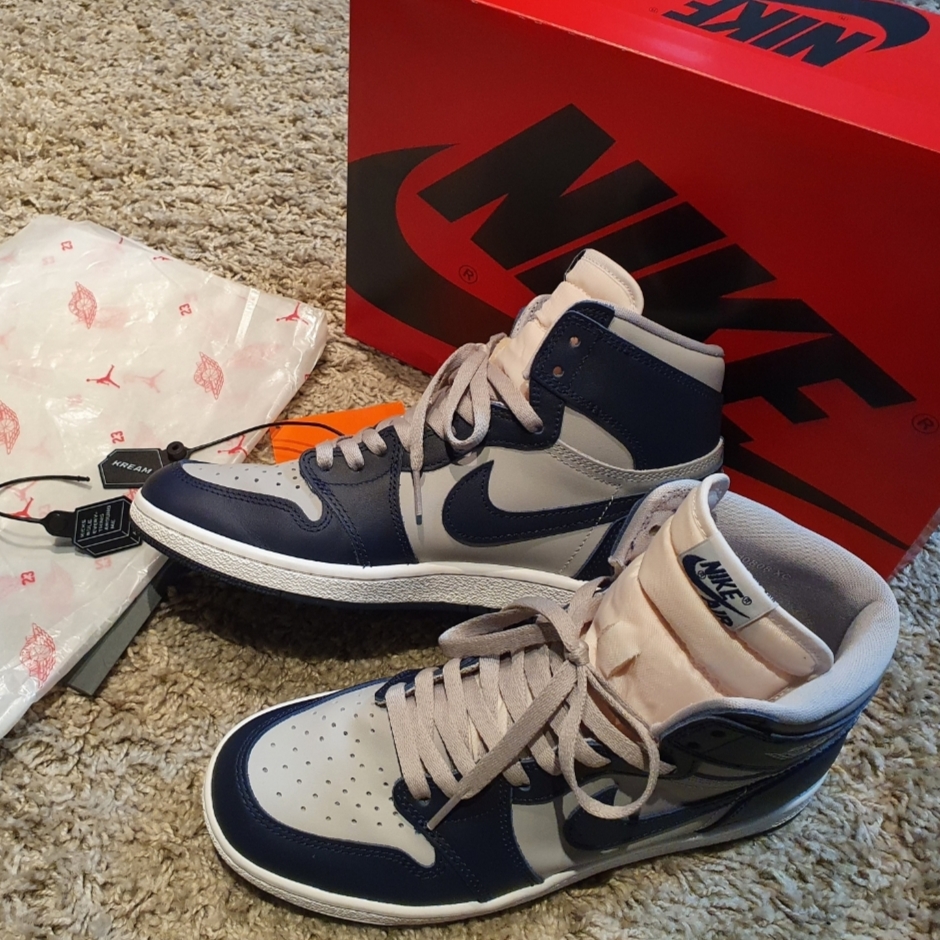 Jordan 1 High 85 College Navy 착용 스타일 - 1