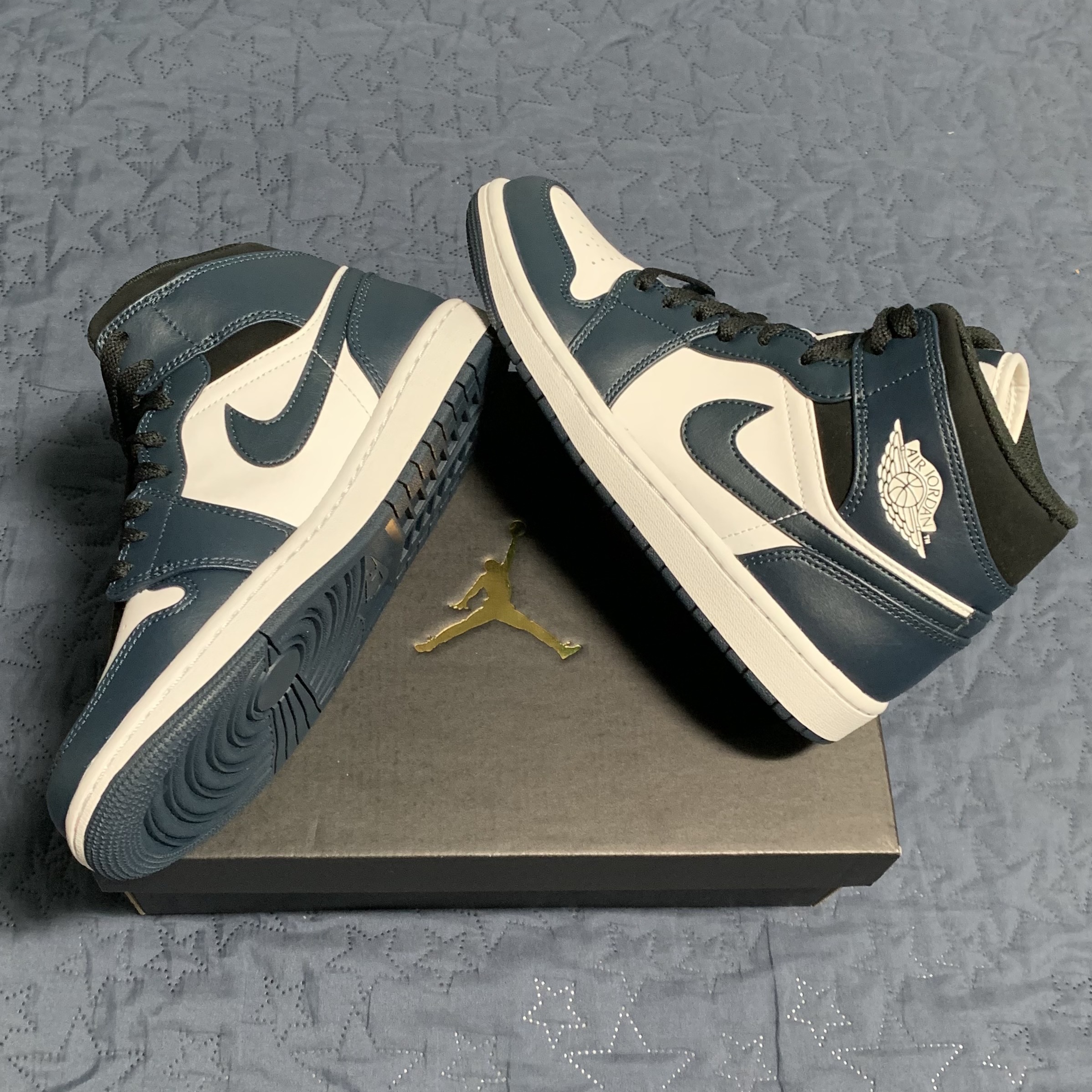 Jordan 1 Mid Dark Teal 착용 스타일